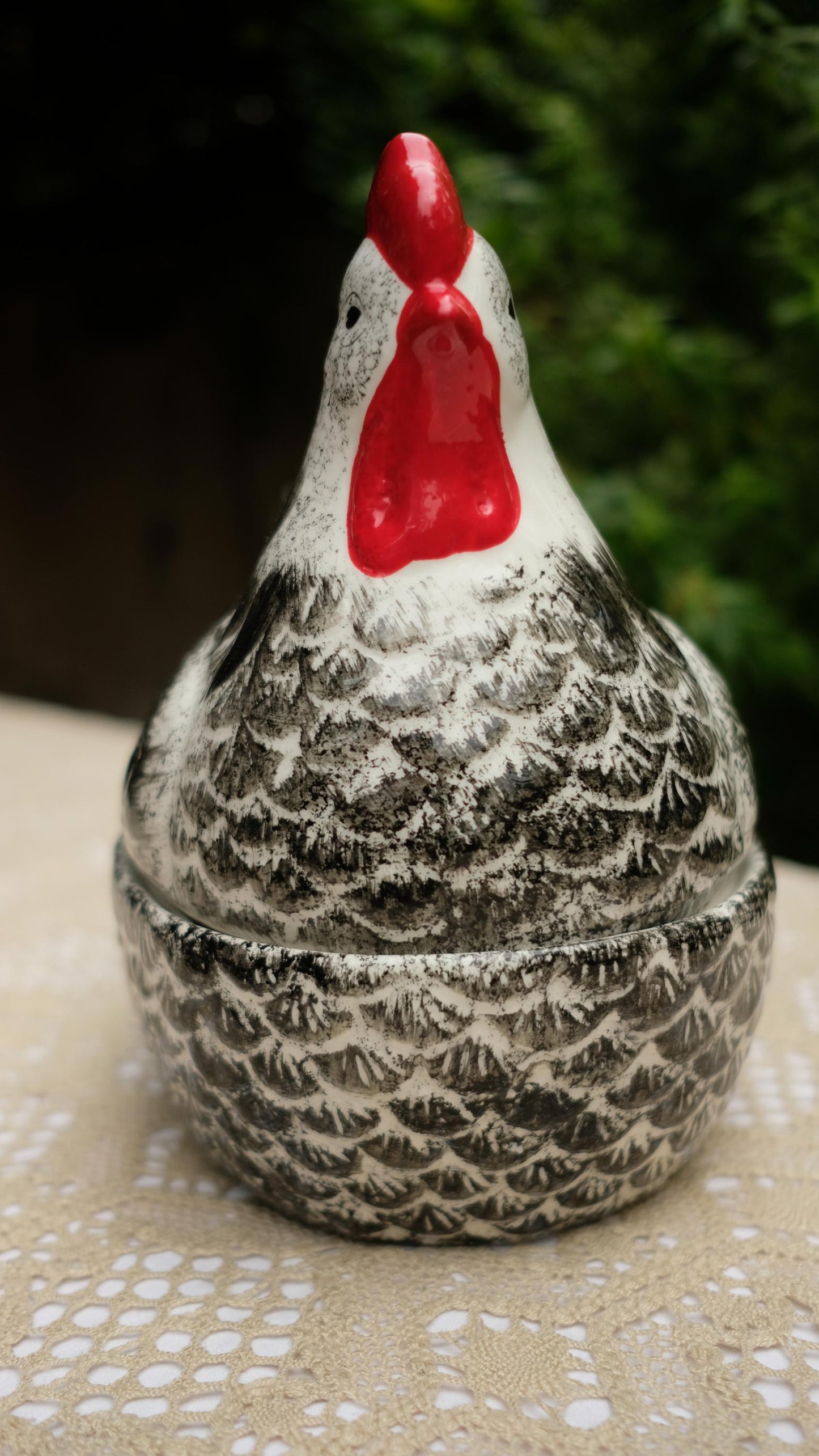Grosse boîte/terrine vintage en forme de poule