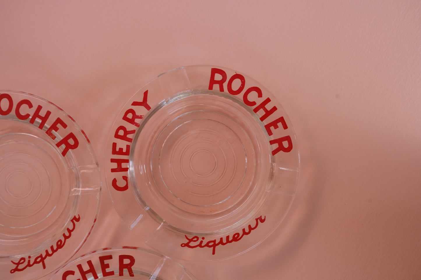 Cendrier publicitaire Liqueur cherry rocher