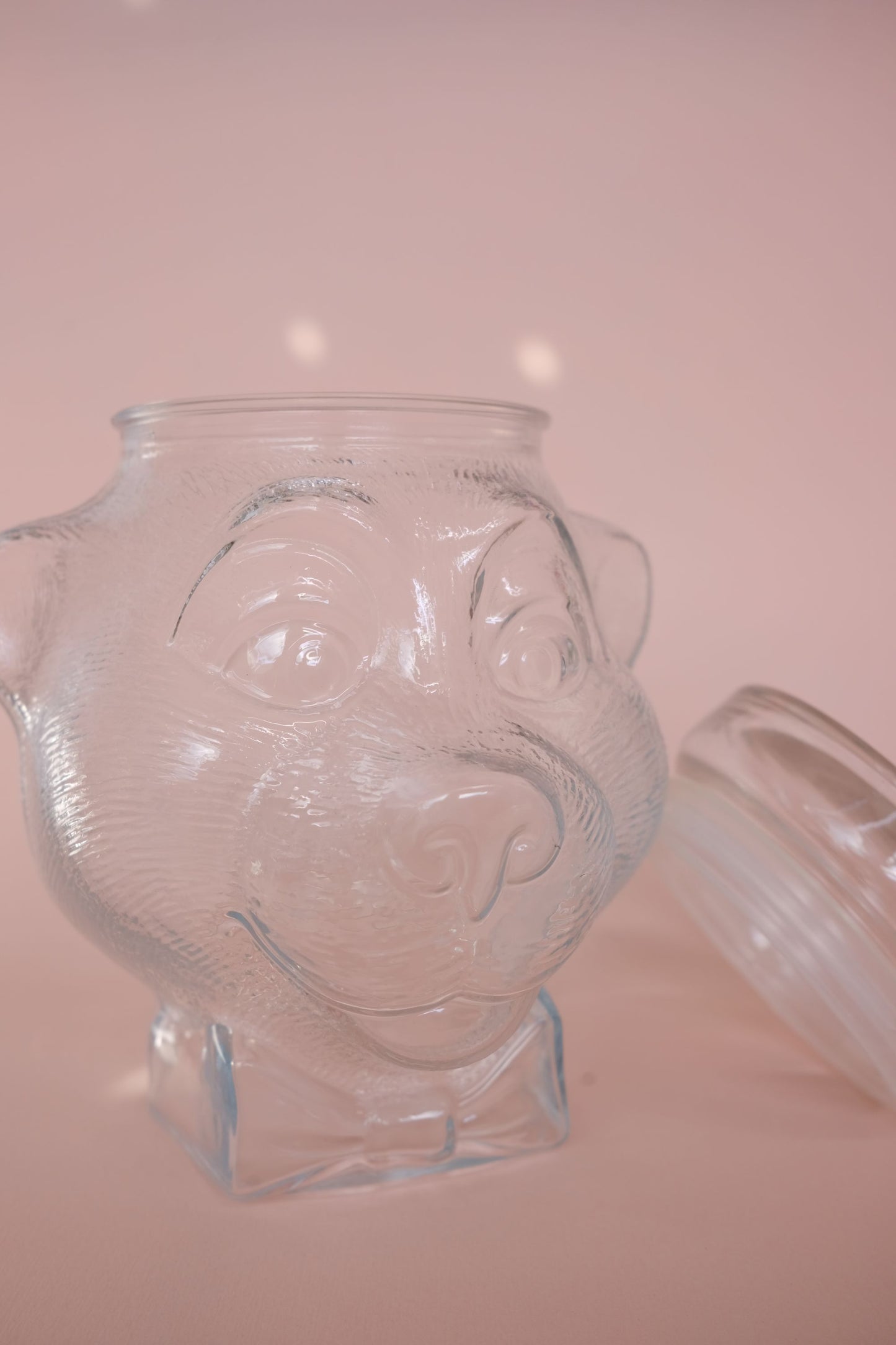 Bocal en verre en forme d'ours