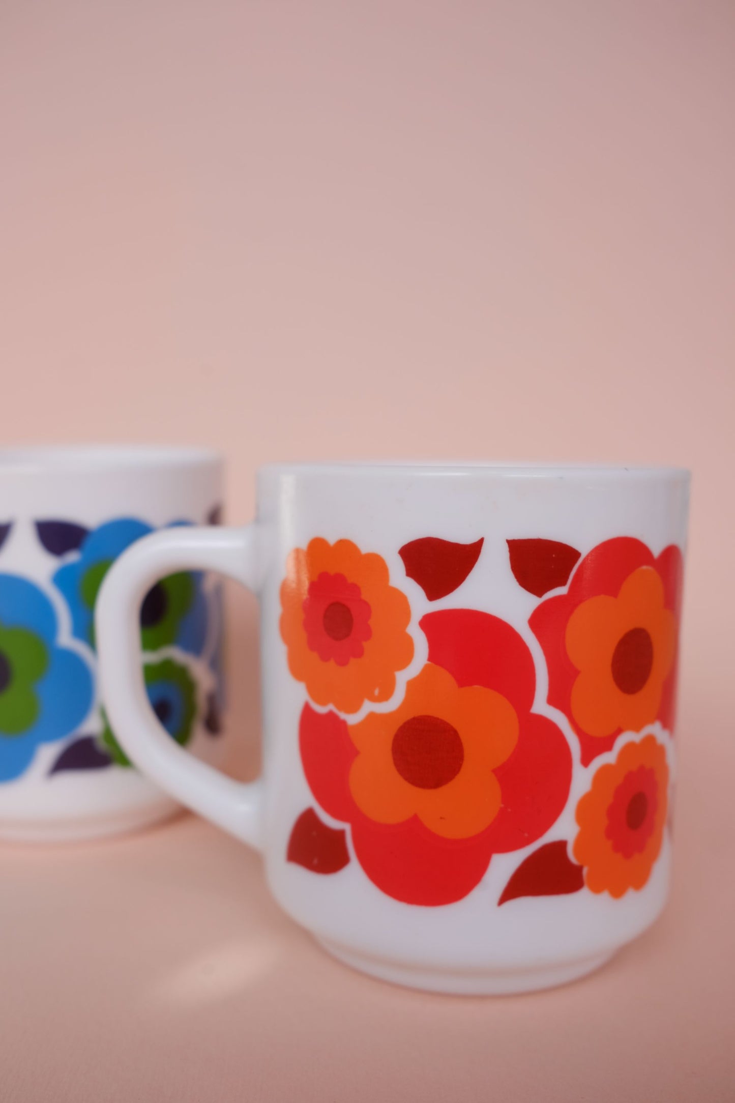 Mugs en arcopal modèle Lotus