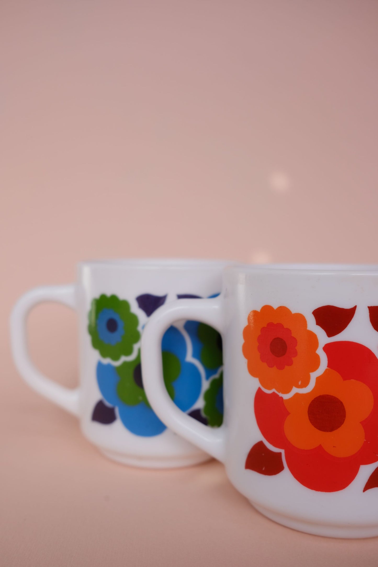 Mugs en arcopal modèle Lotus
