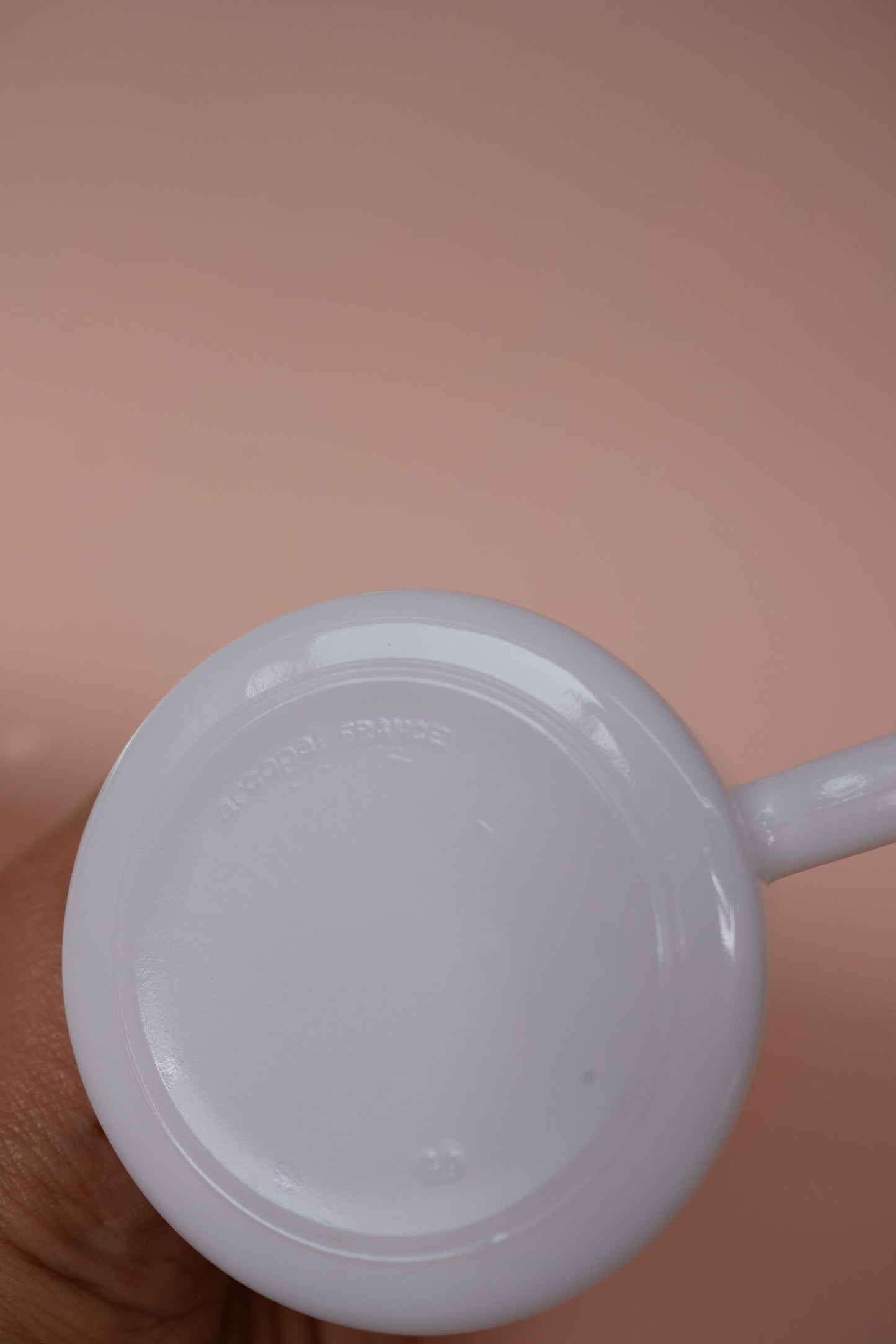 Mugs publicitaires de l'an 2000 en arcopal