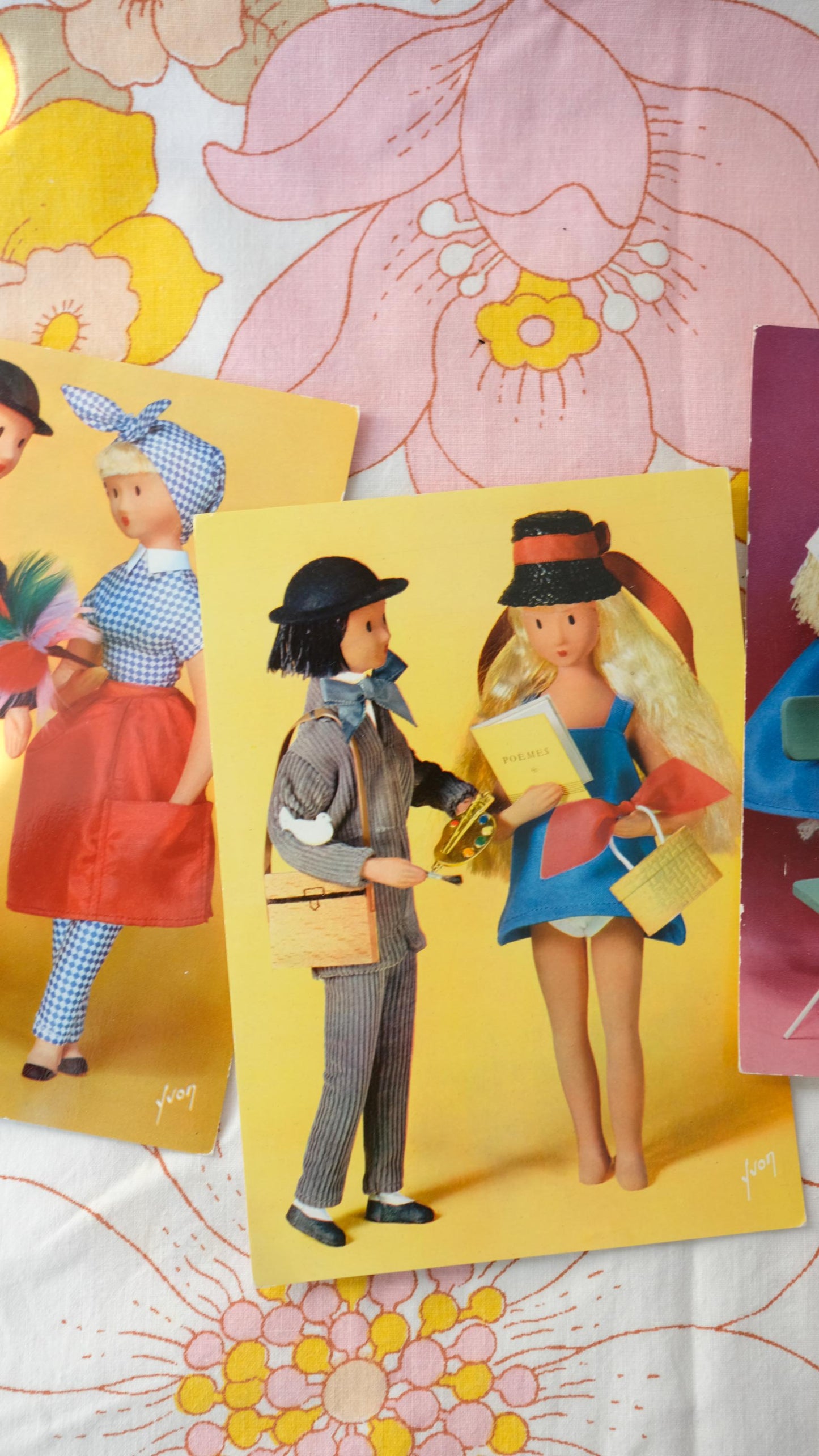 Cartes postales des amoureux de Peynet édités par Yvon