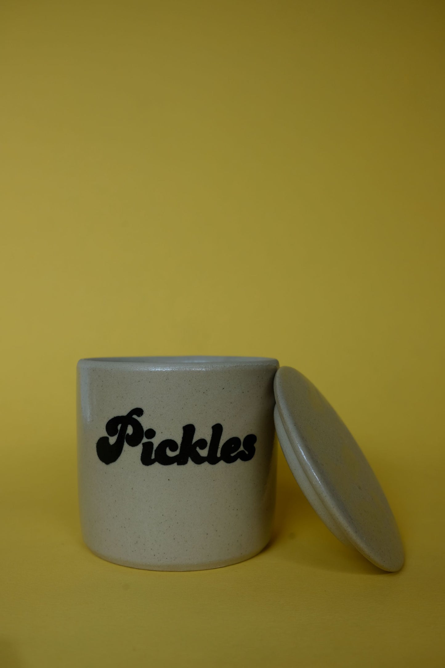 Pot à pickles en grès