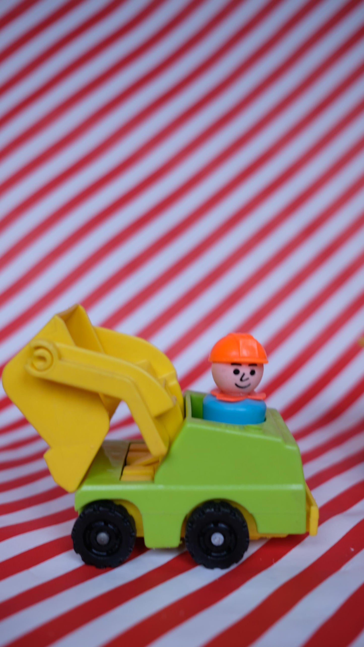 Véhicules de chantier little people par Fisher price