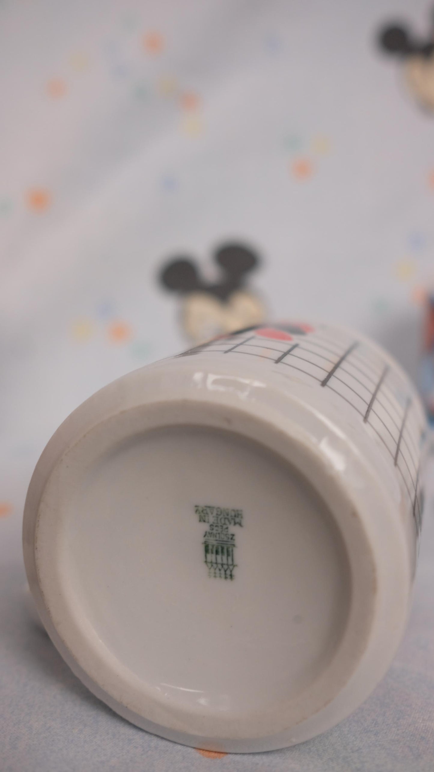 Sélection de mugs mickey en céramique