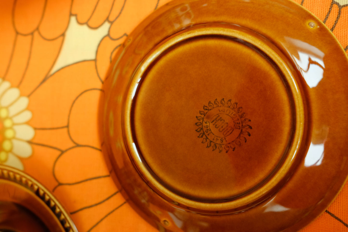 Tasses Villeroy et Boch, modèle noix