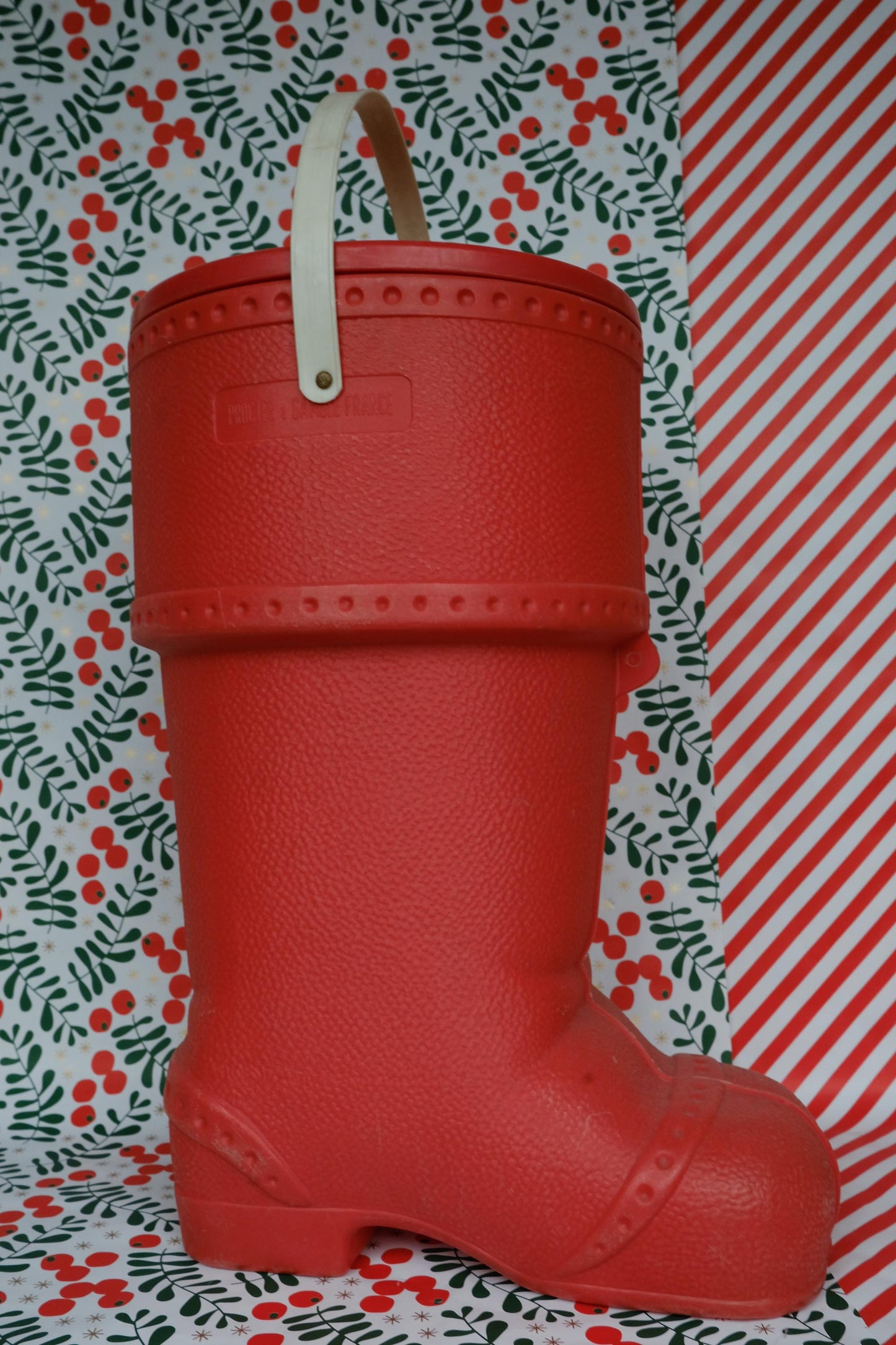 Baril de lessive en forme de botte du père noël