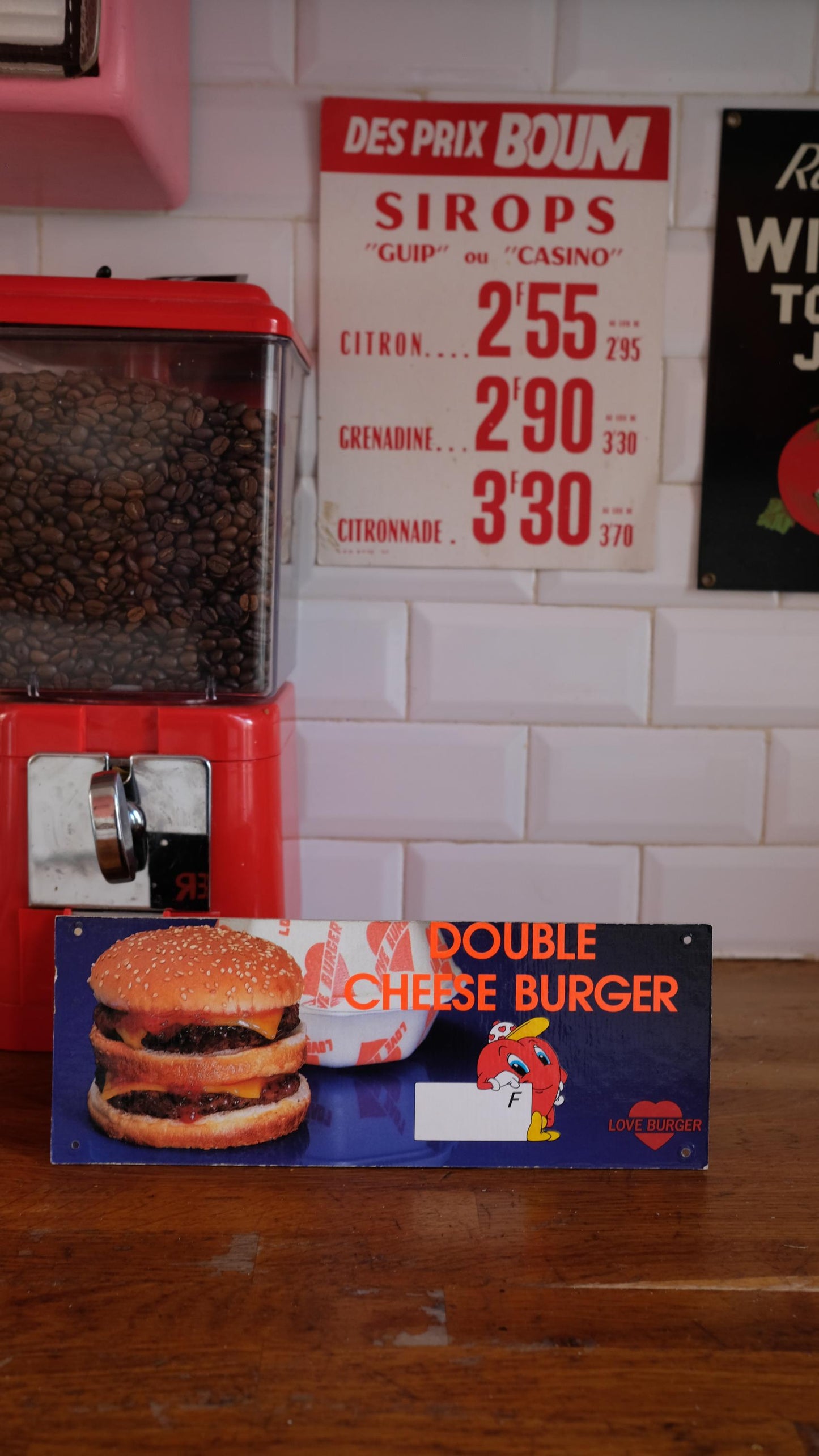 Panneau publicitaire de fast food