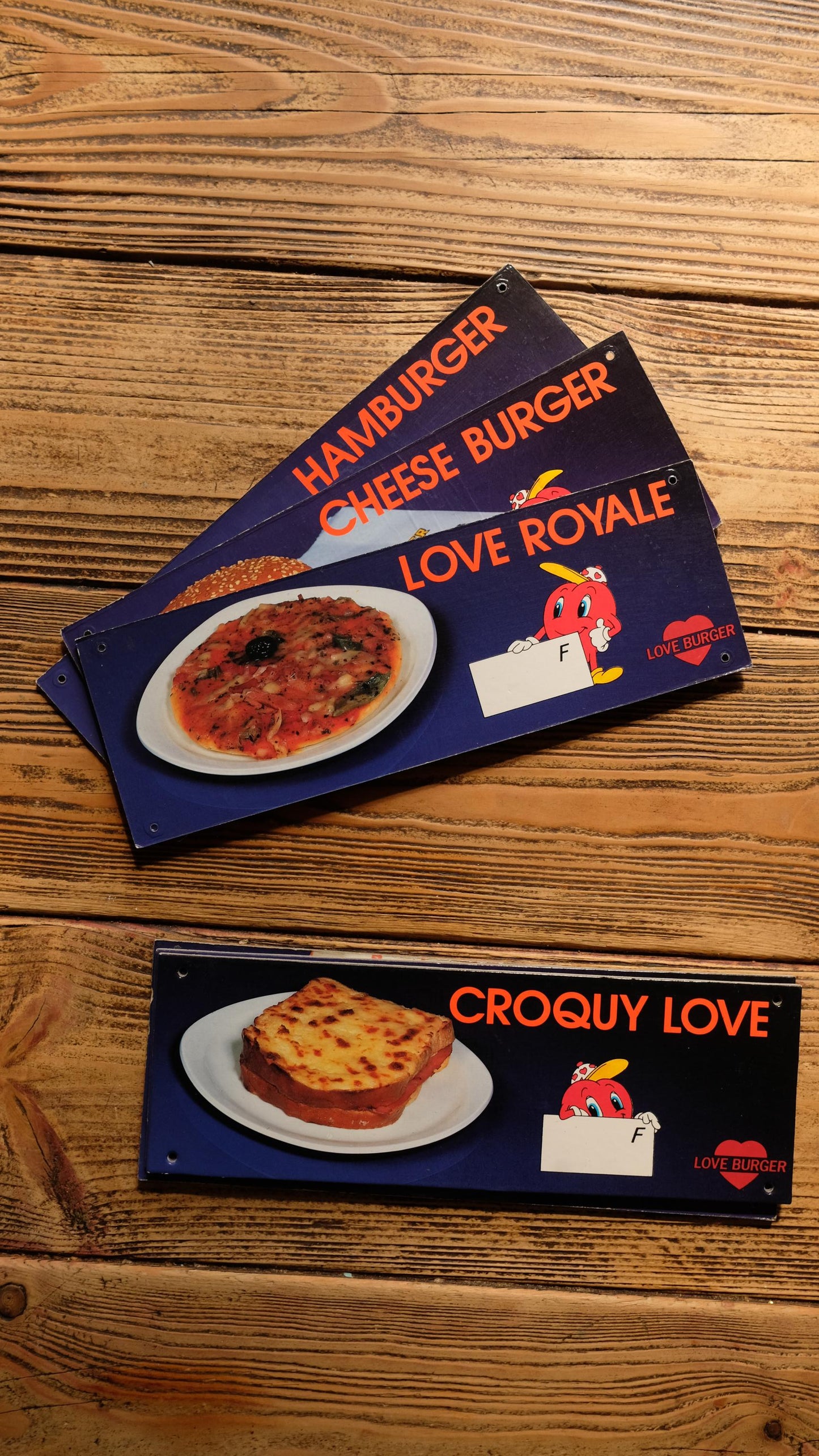 Panneau publicitaire de fast food