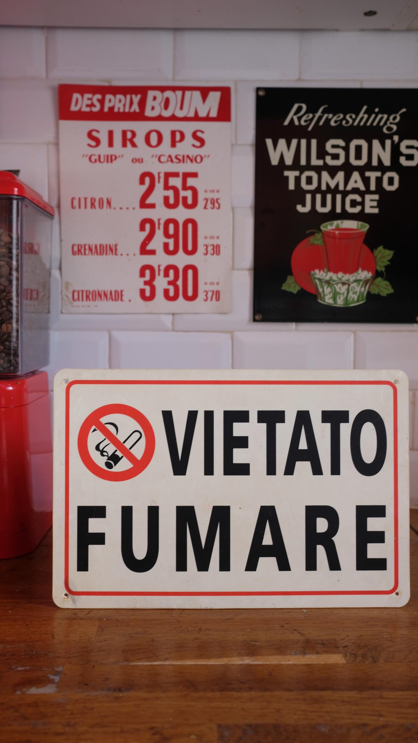 Panneau "Vietato fumare"
