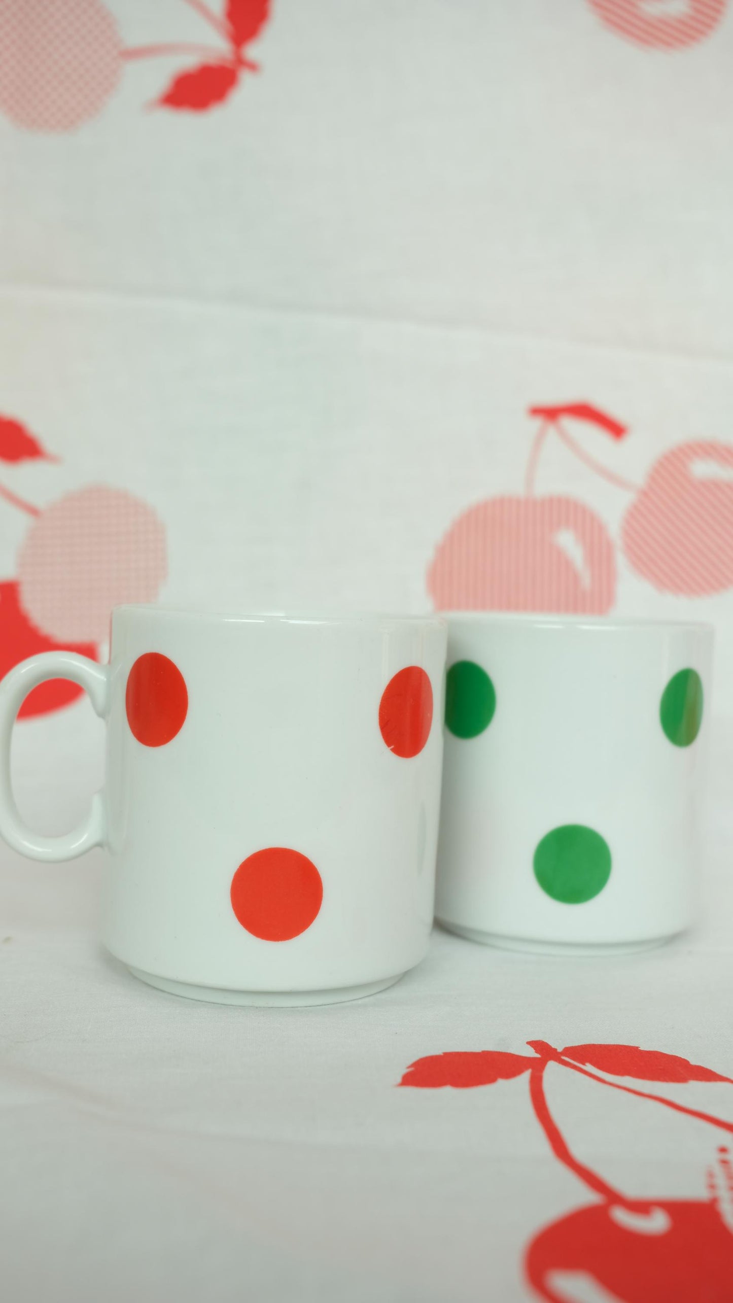 Duo de mugs à pois Bavaria, made in West Germany