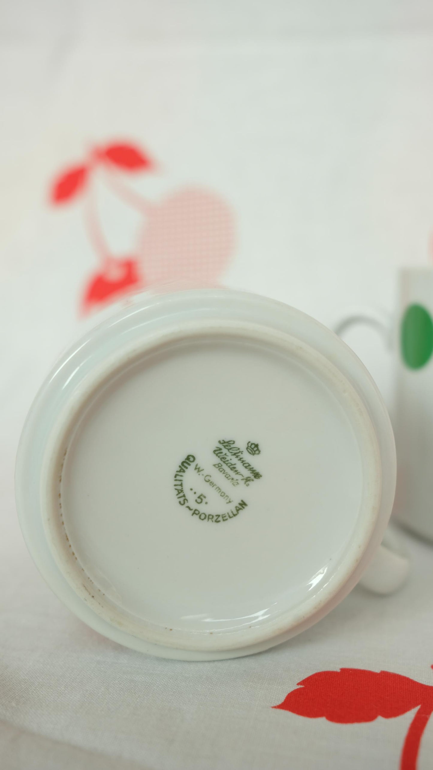 Duo de mugs à pois Bavaria, made in West Germany