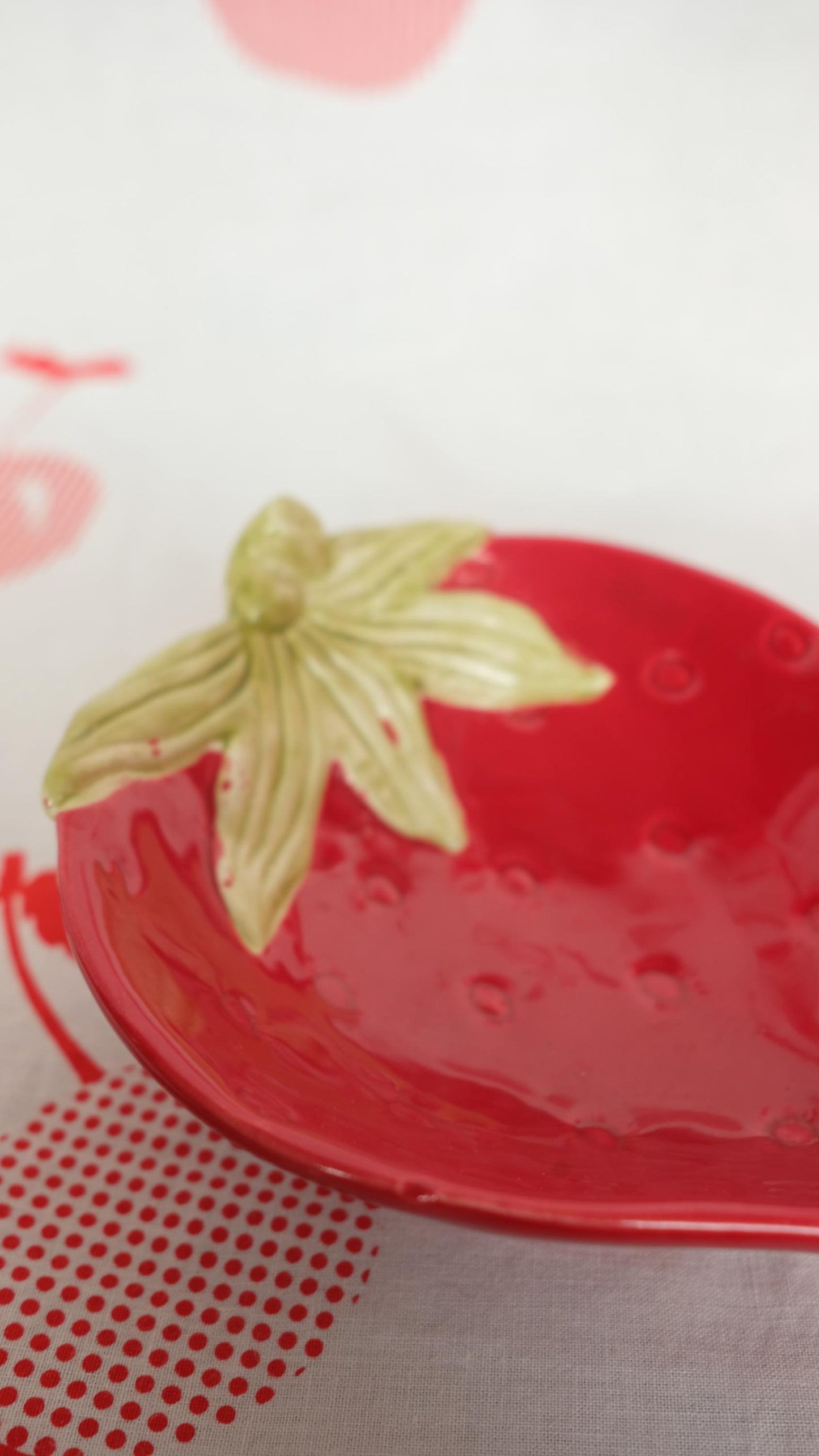 Ravier fraise en céramique