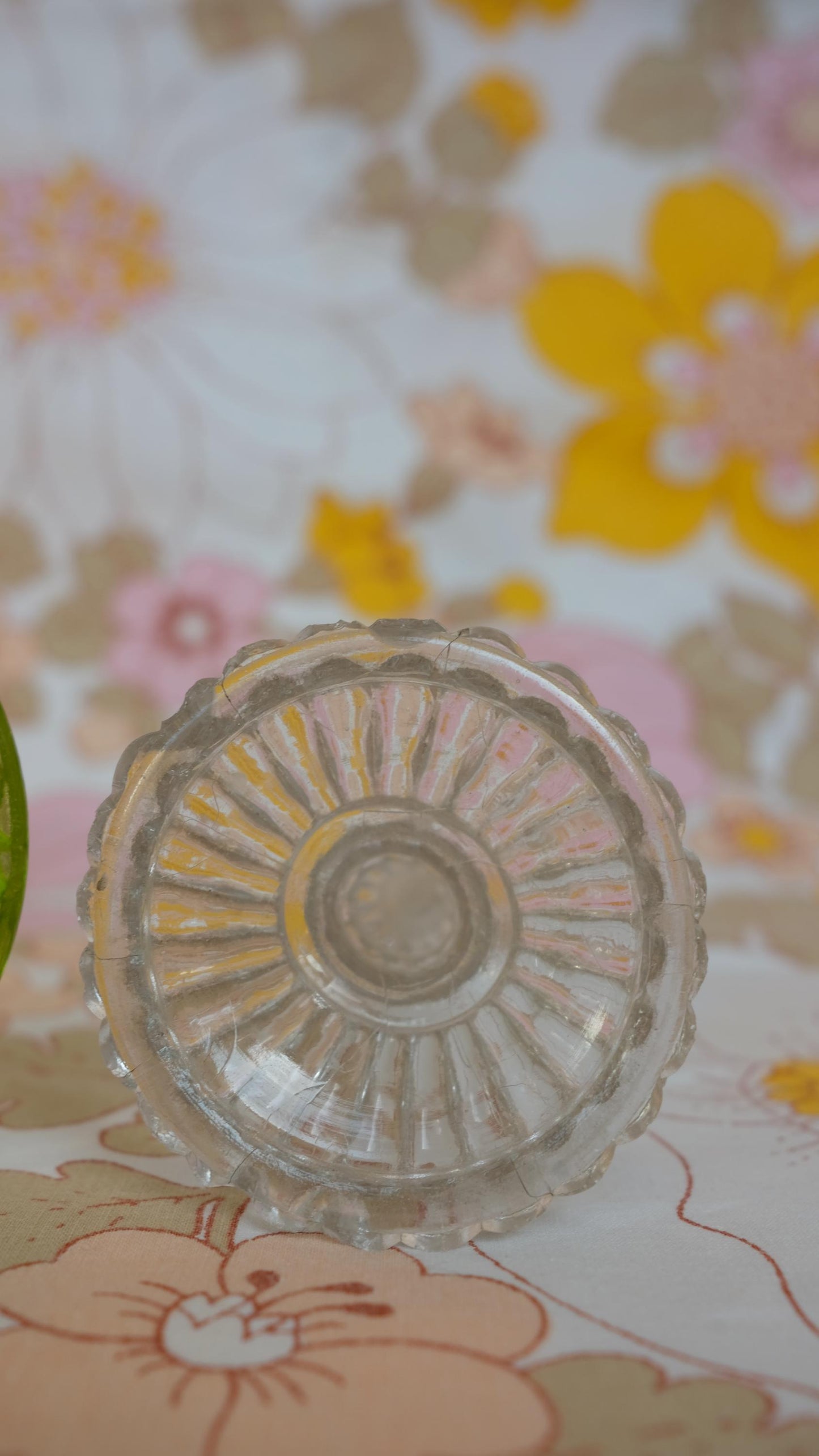Bougeoirs en verre style portieux