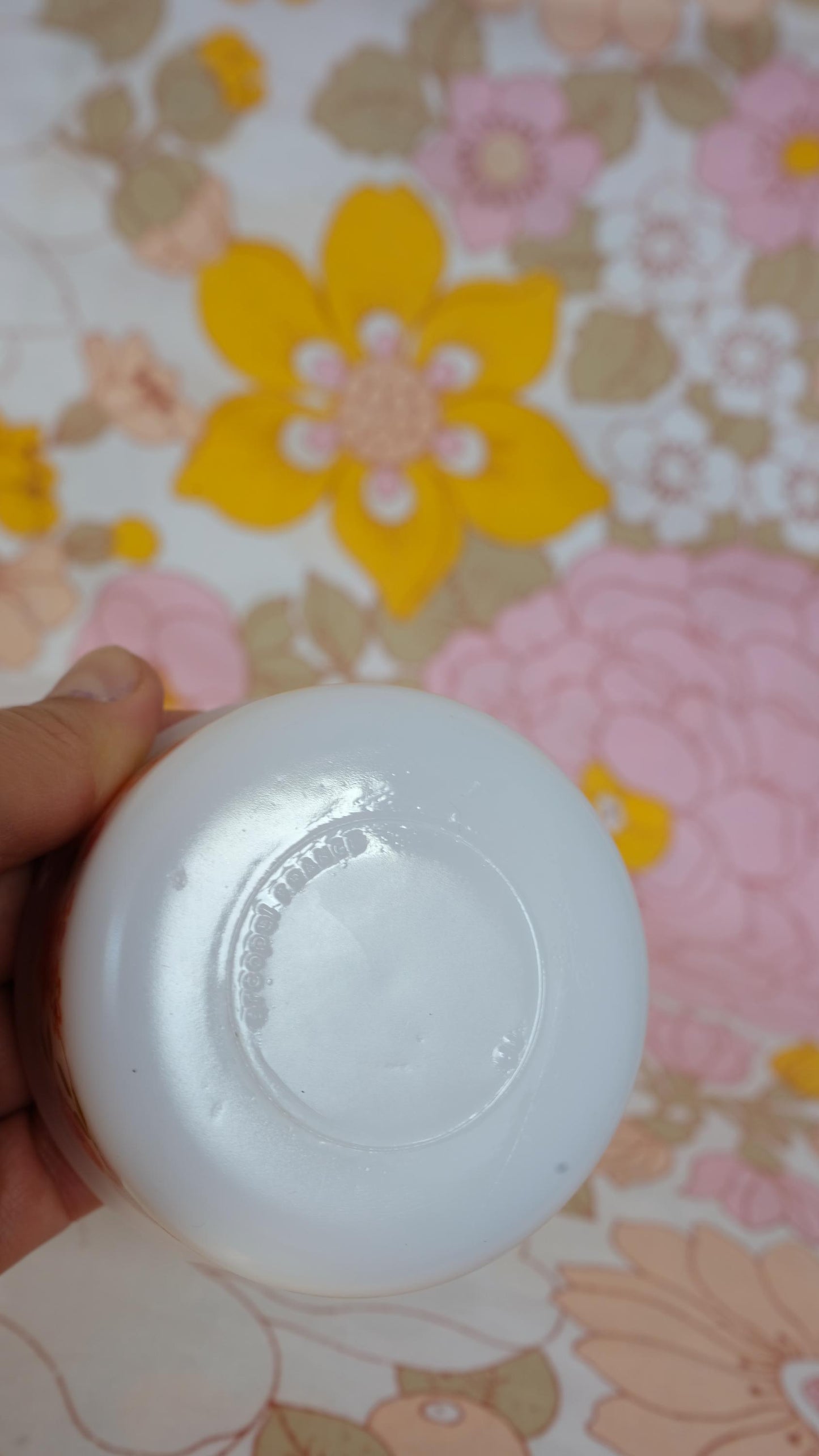 Lot de ramequins 70,s en arcopal