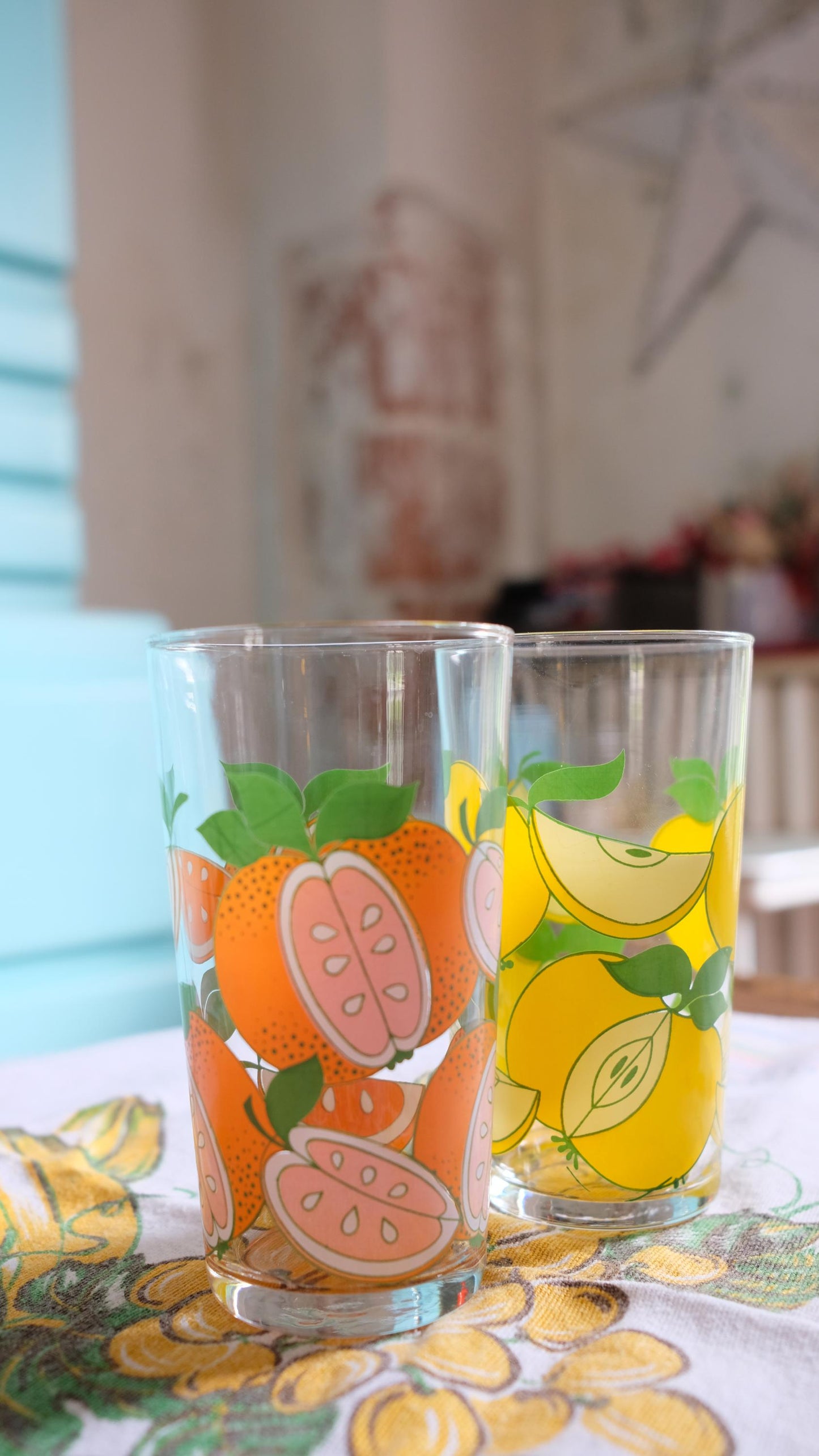 Lot de 3 verres fruits années 70