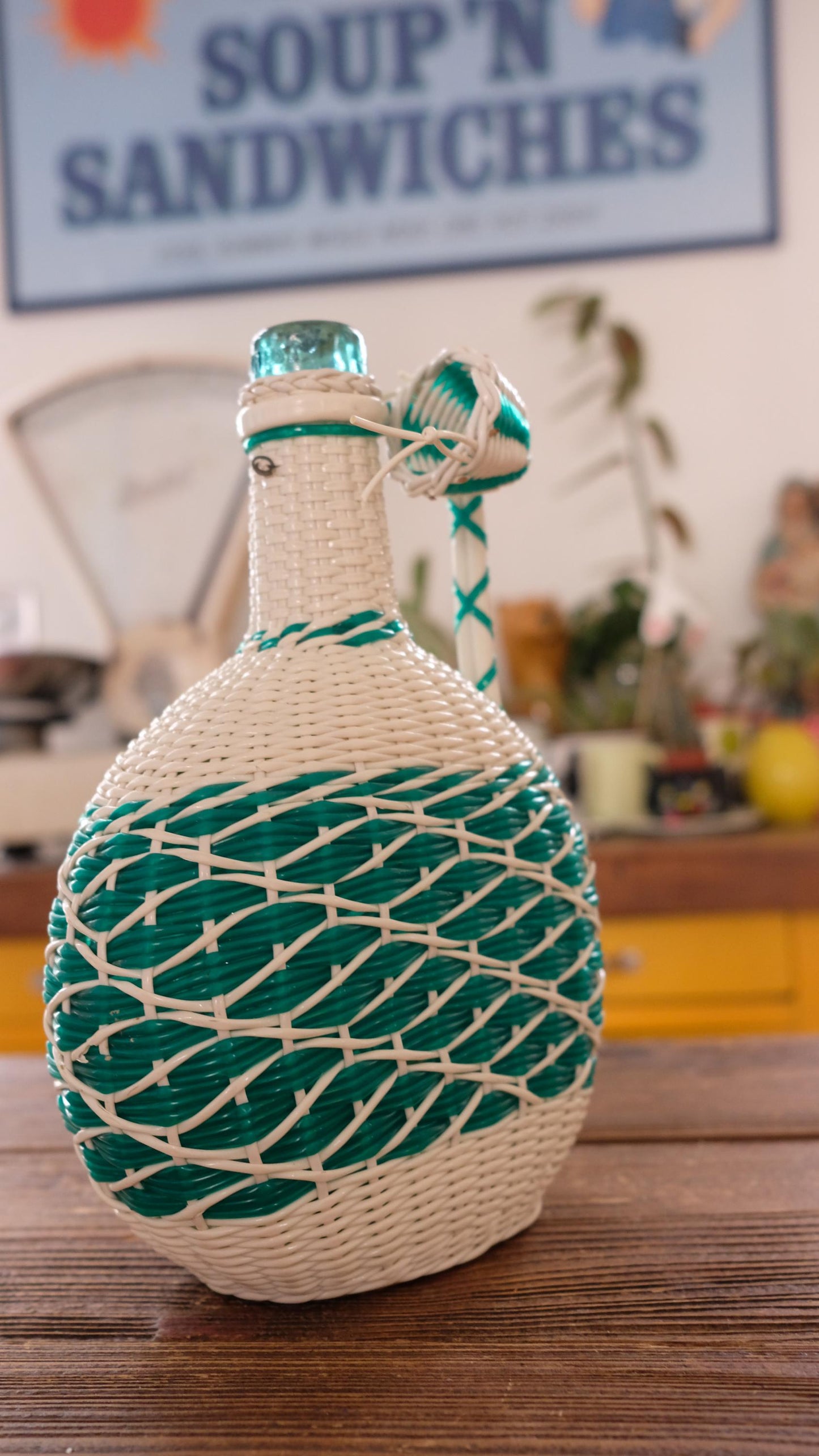 Bouteille en scoubidou
