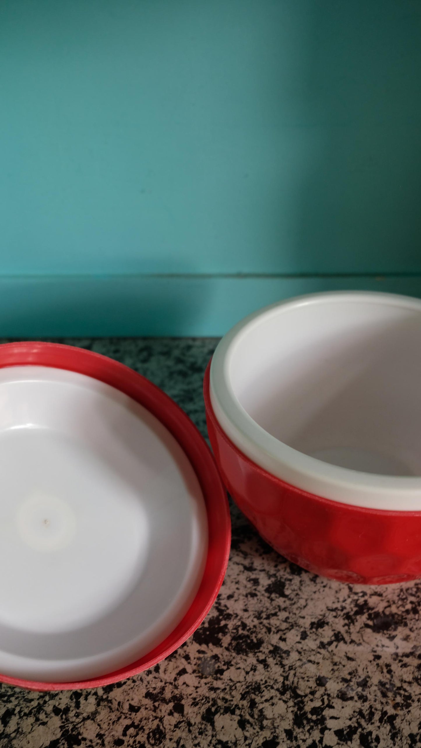 Boîte à glaçons en forme de fraise