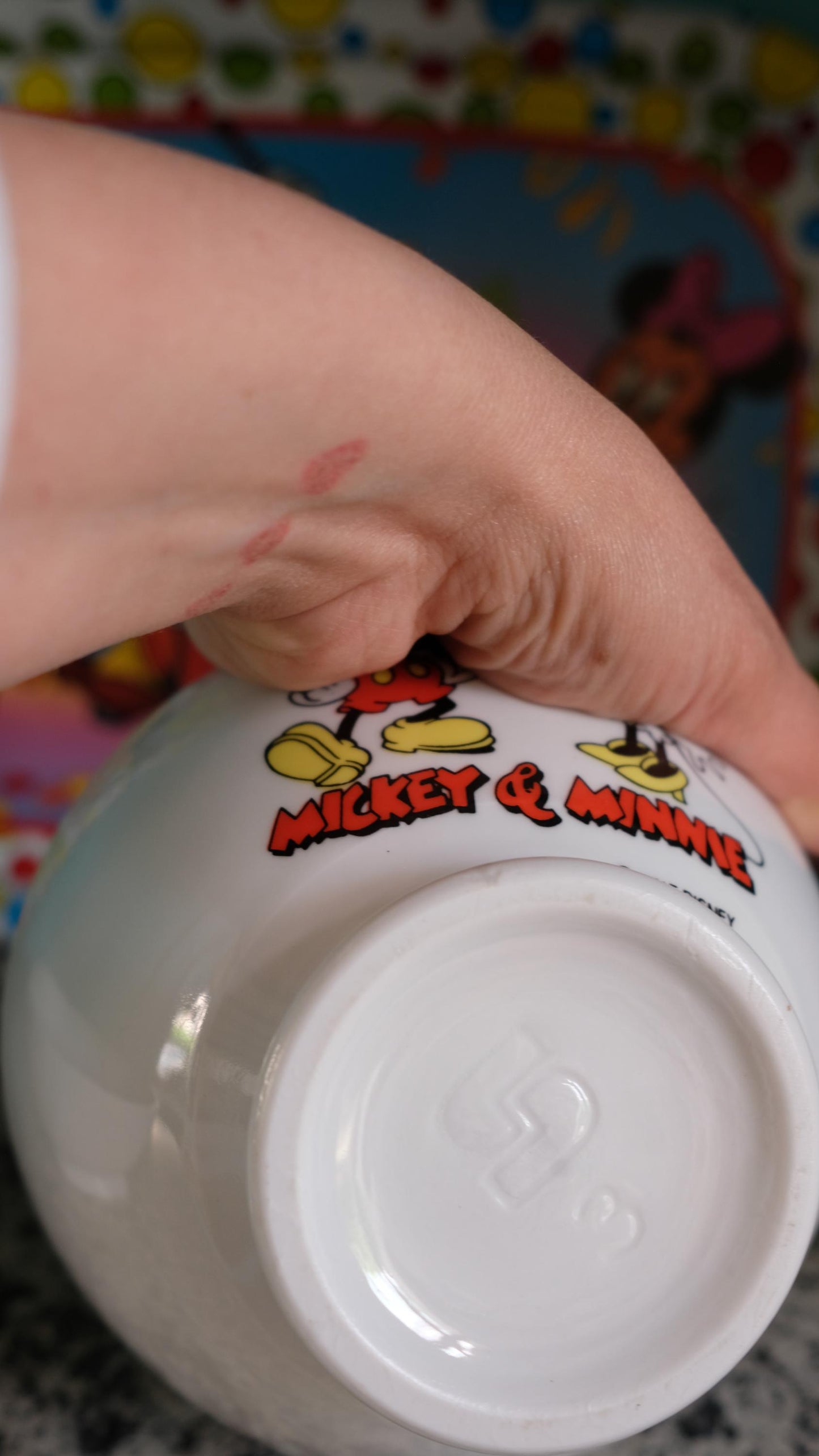 Lots de deux bols Sarreguemines illustrés Mickey et Minnie