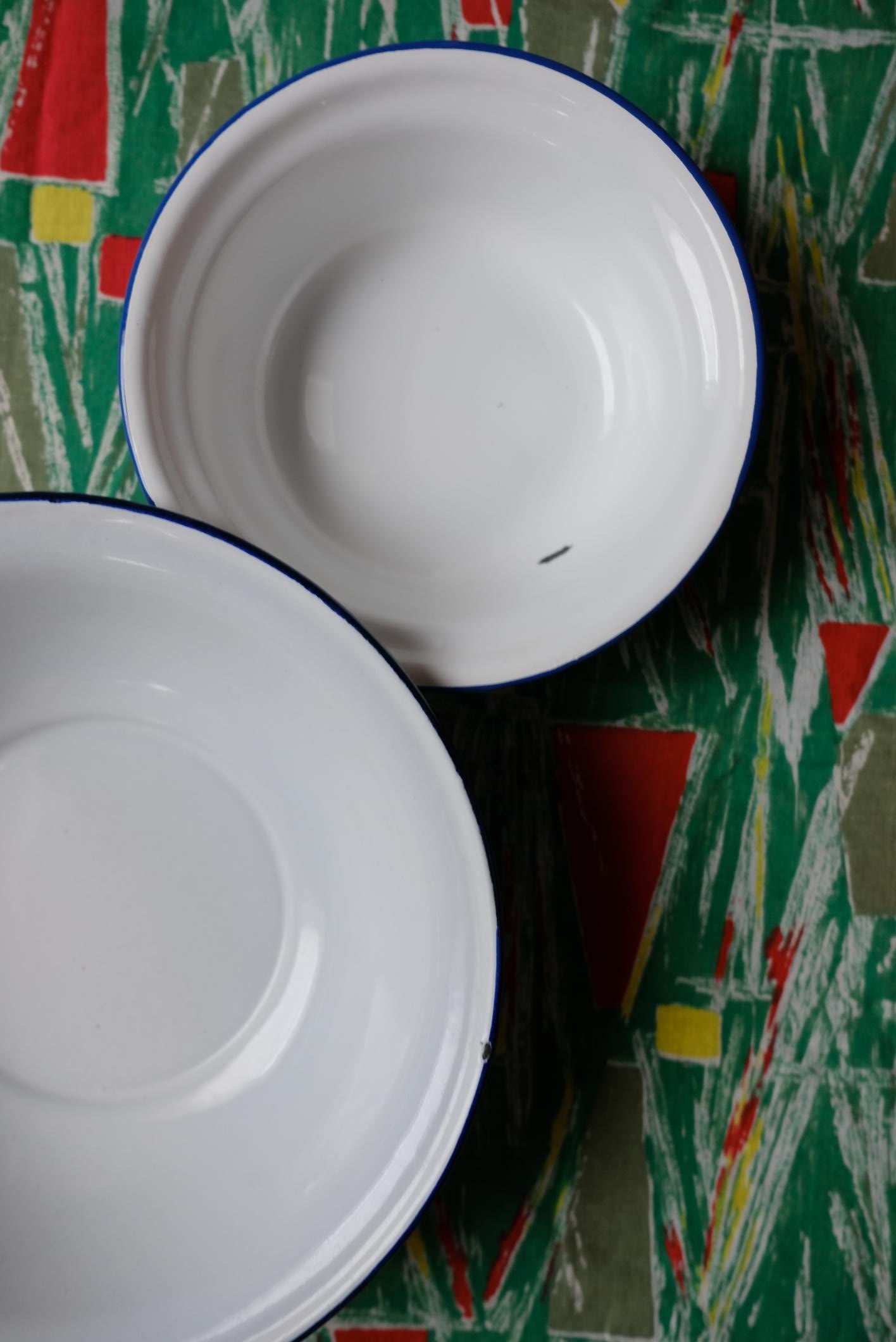 Bols en tôle émaillée