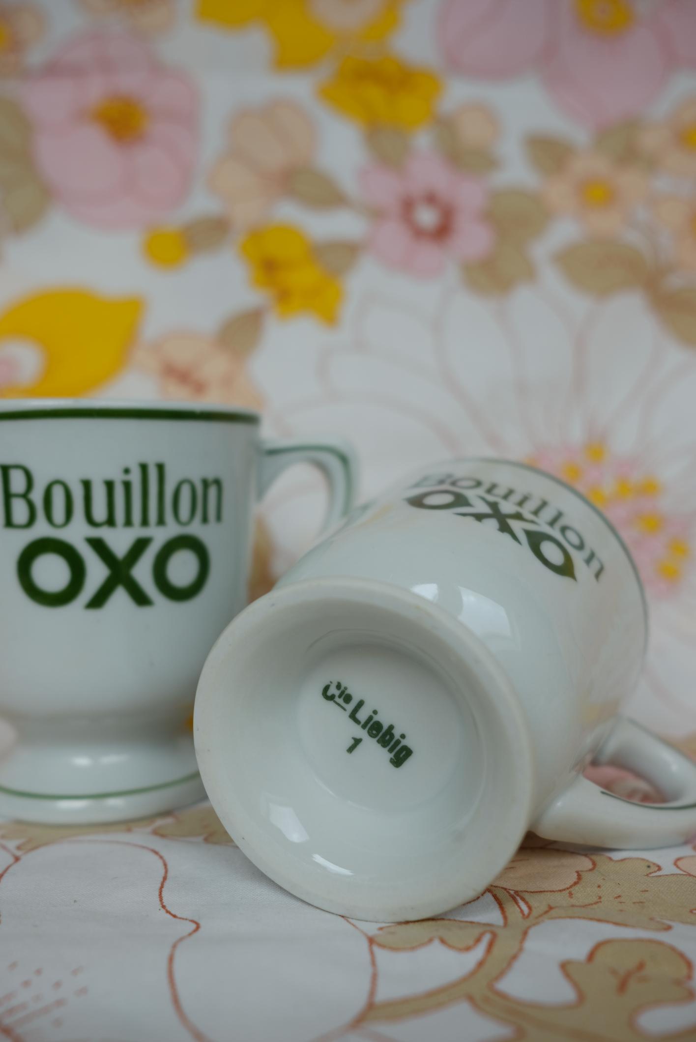 Mugs publicitaires liebig/bouillon OXO