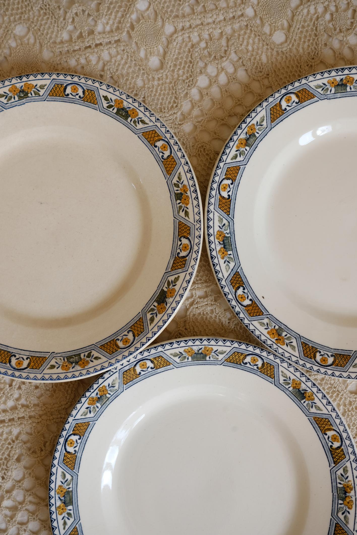 Assiettes à dessert