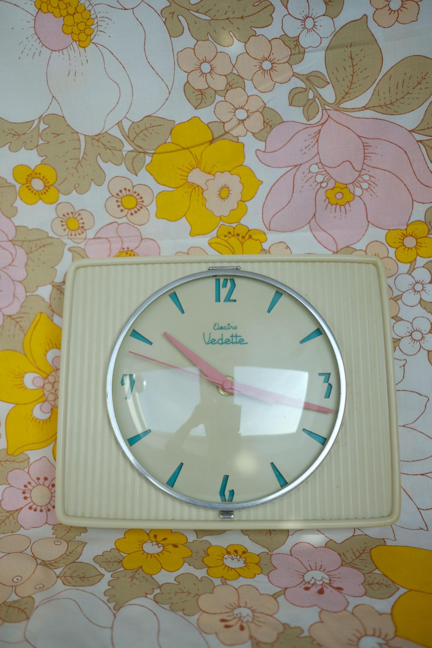 Horloge murale vedette