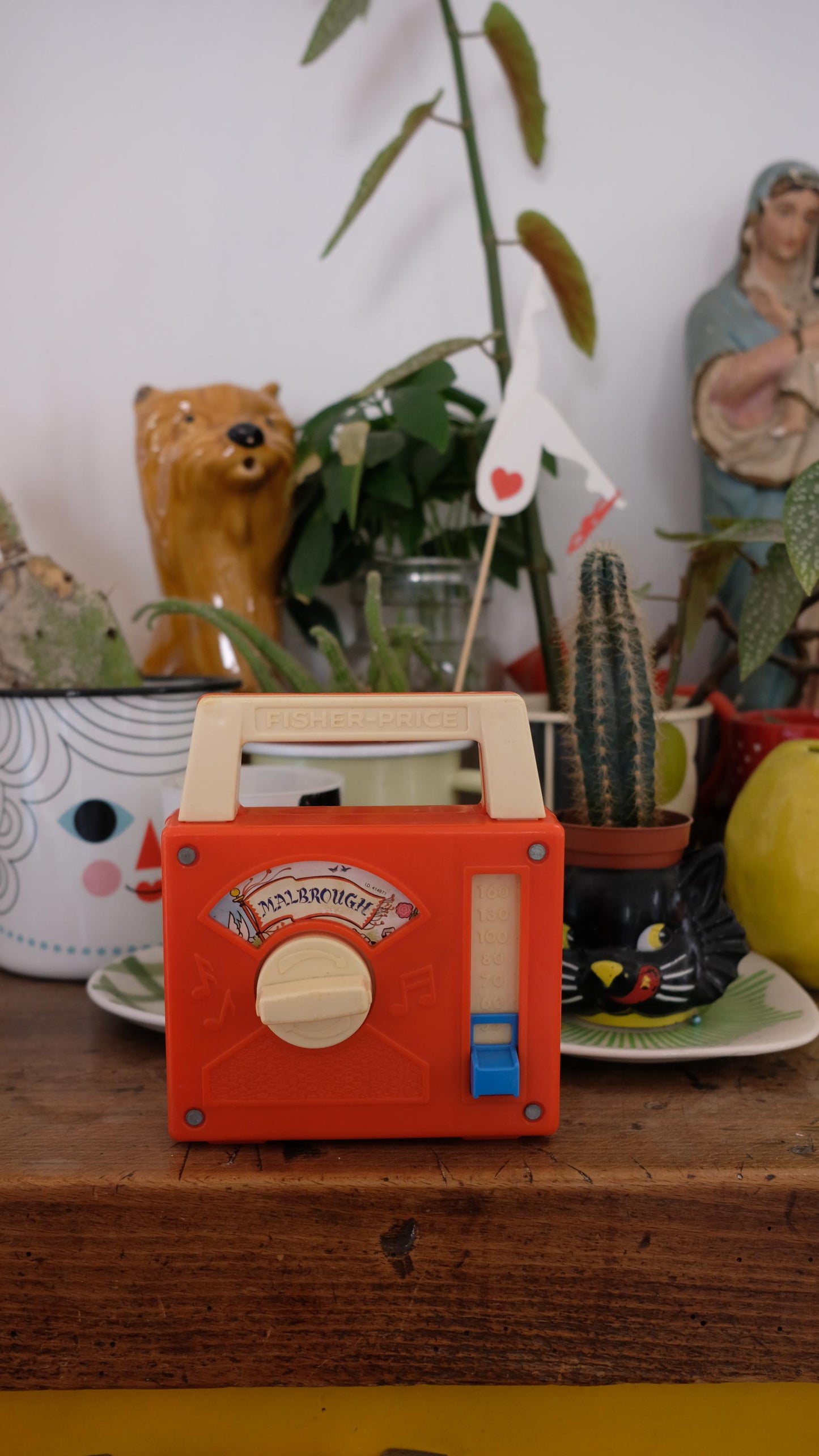 Boite à musique/radio fisher price, made in UK
