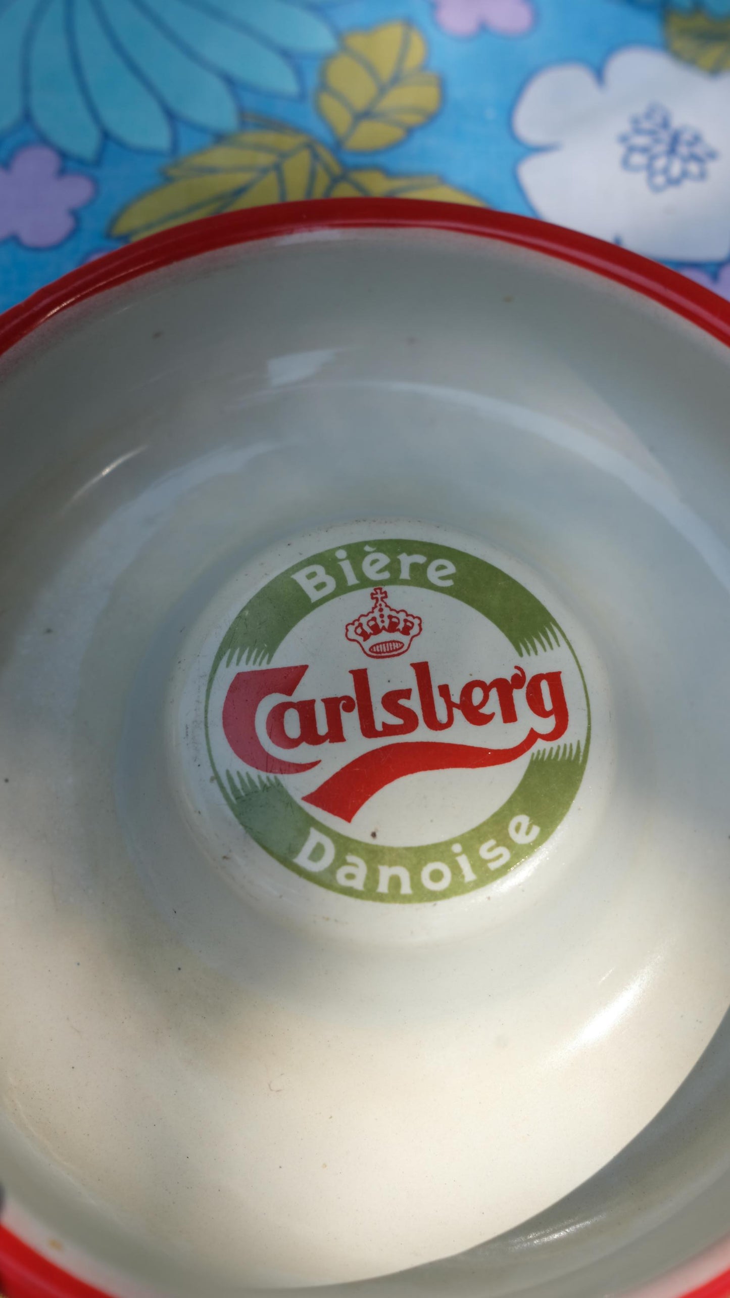 Cendrier publicitaire Karlsberg en émail