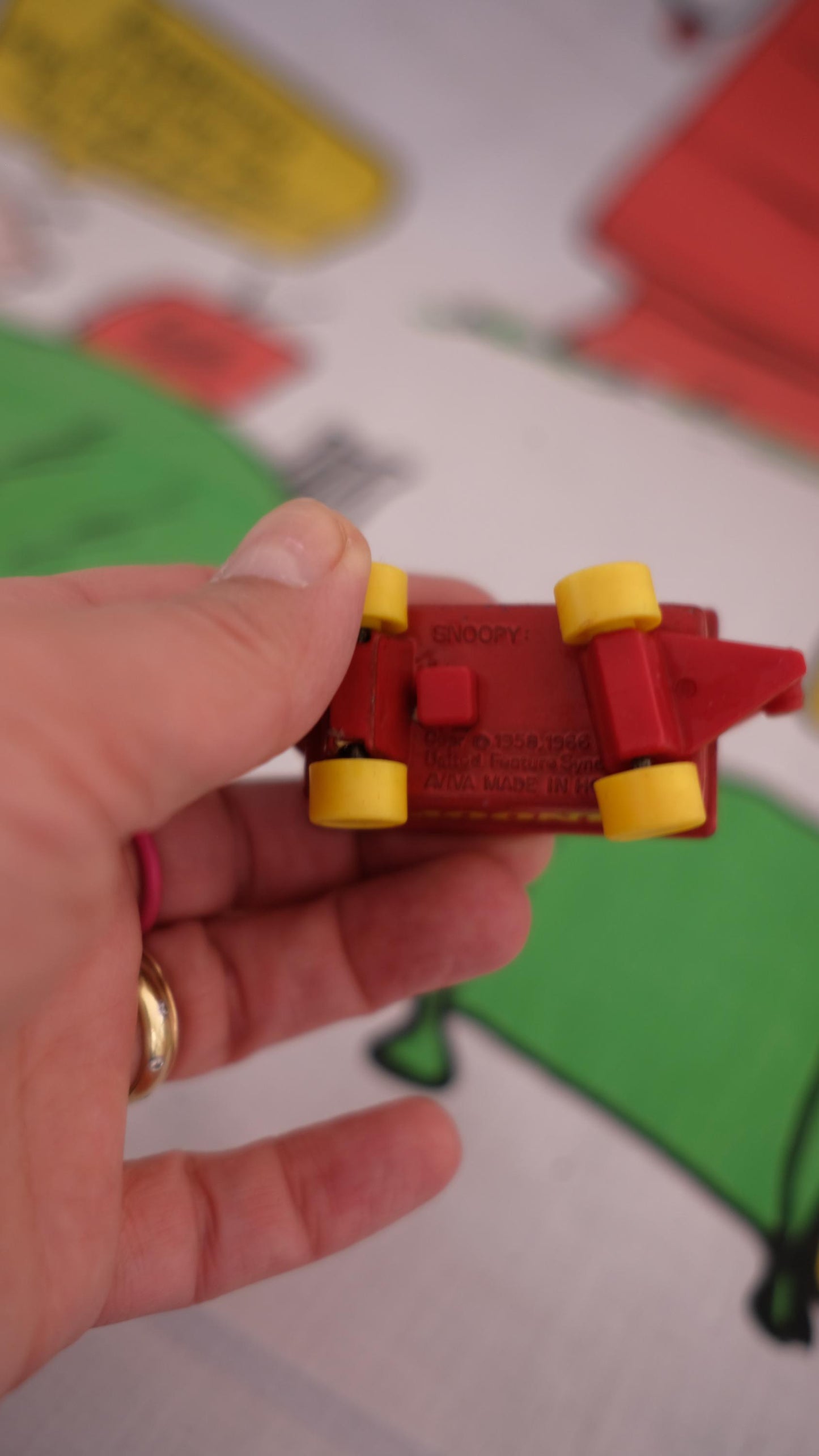 Snoopy vintage dans son chariot, aviva toys