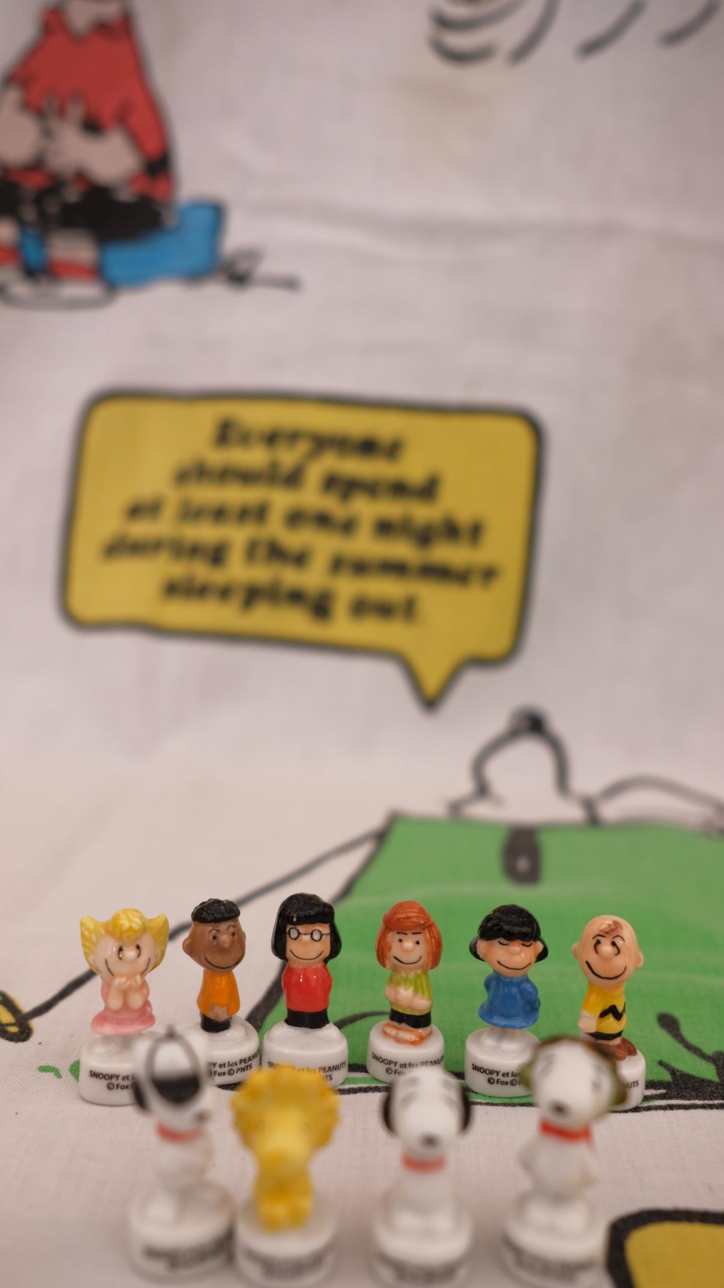 Lot de dix fèves snoopy UFS