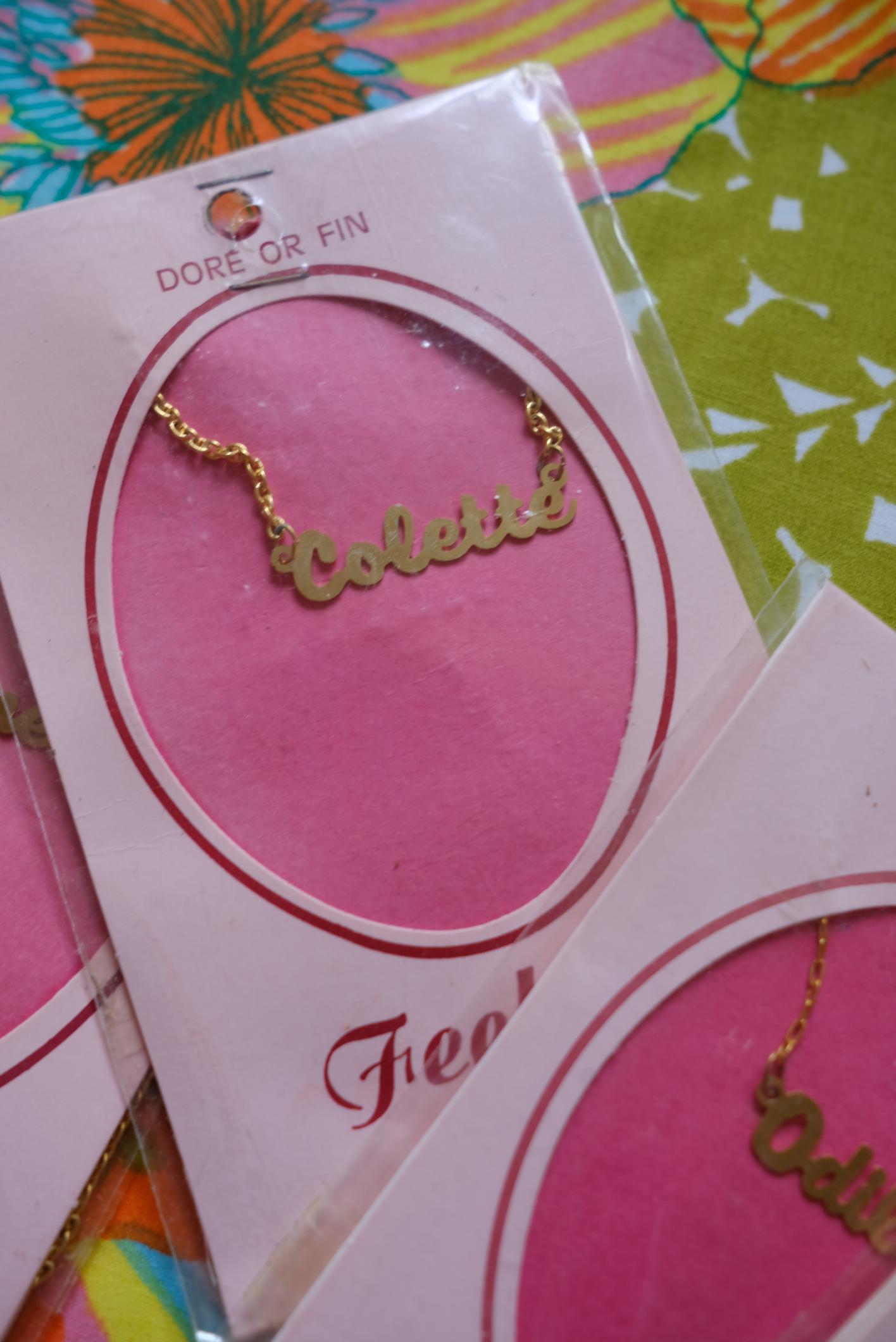 Colliers prénoms dorés à l'or fin