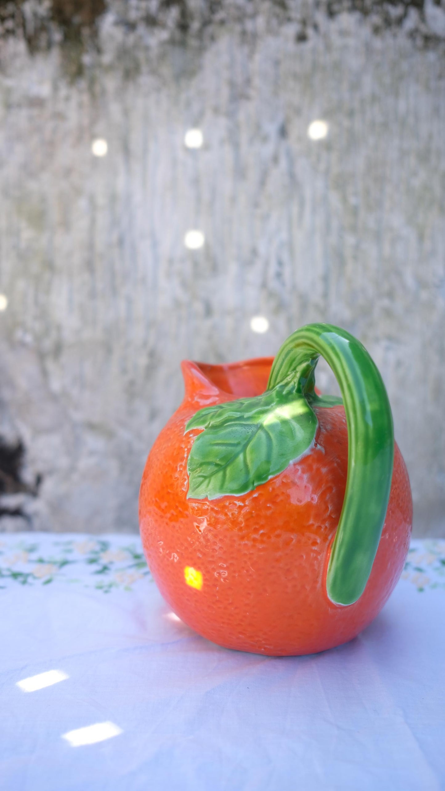 PIchet en barbotine en forme d'orange