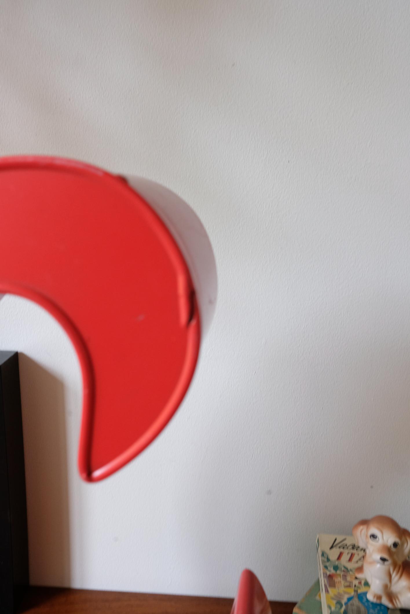 Lettres d'enseigne en métal et plastique