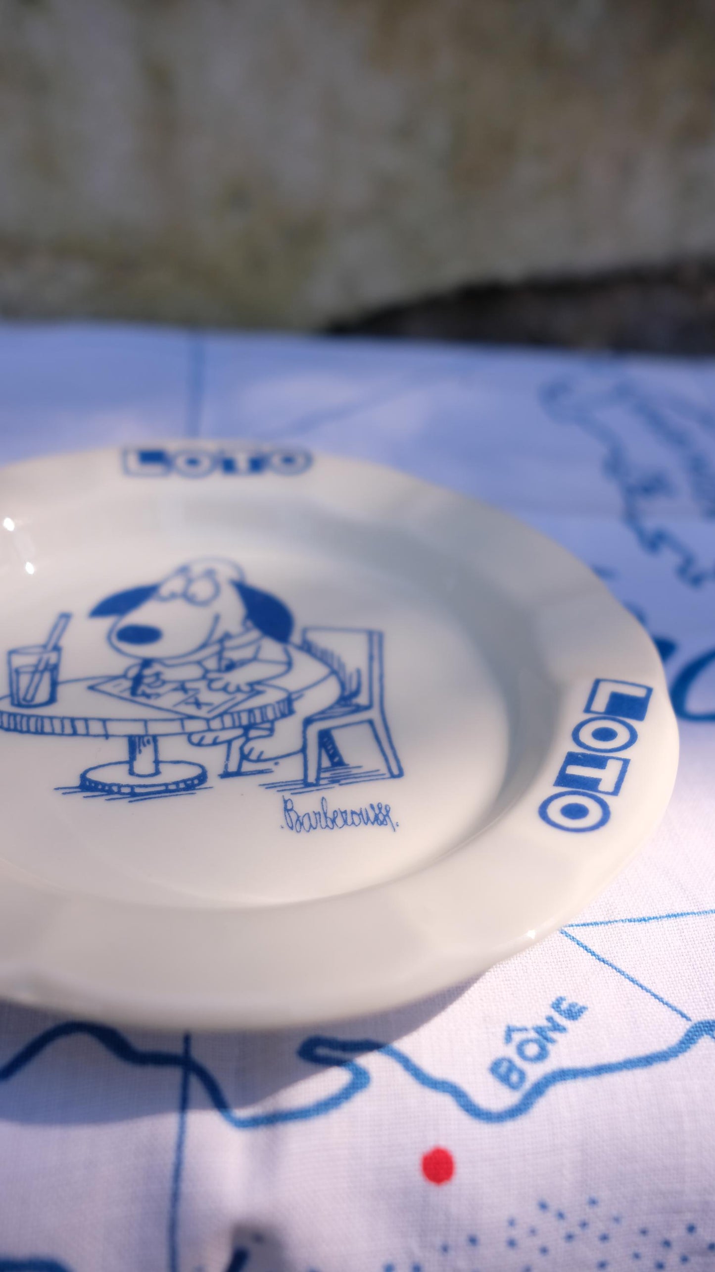 Cendrier publicitaire vintage pour le loto, illustré par Barberousse et produit pas Deshoulières