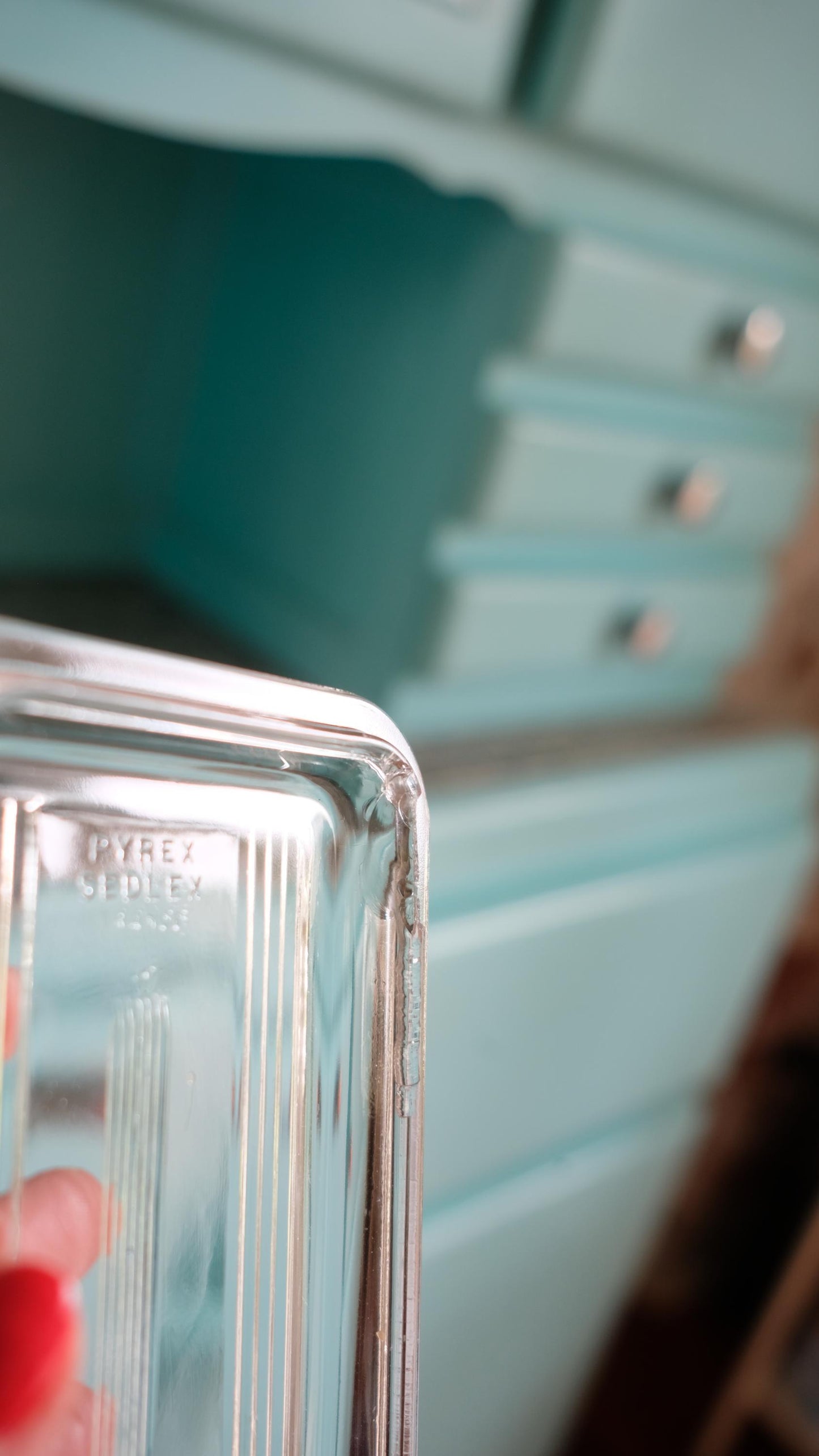 Beurrier pyrex vintage made in France