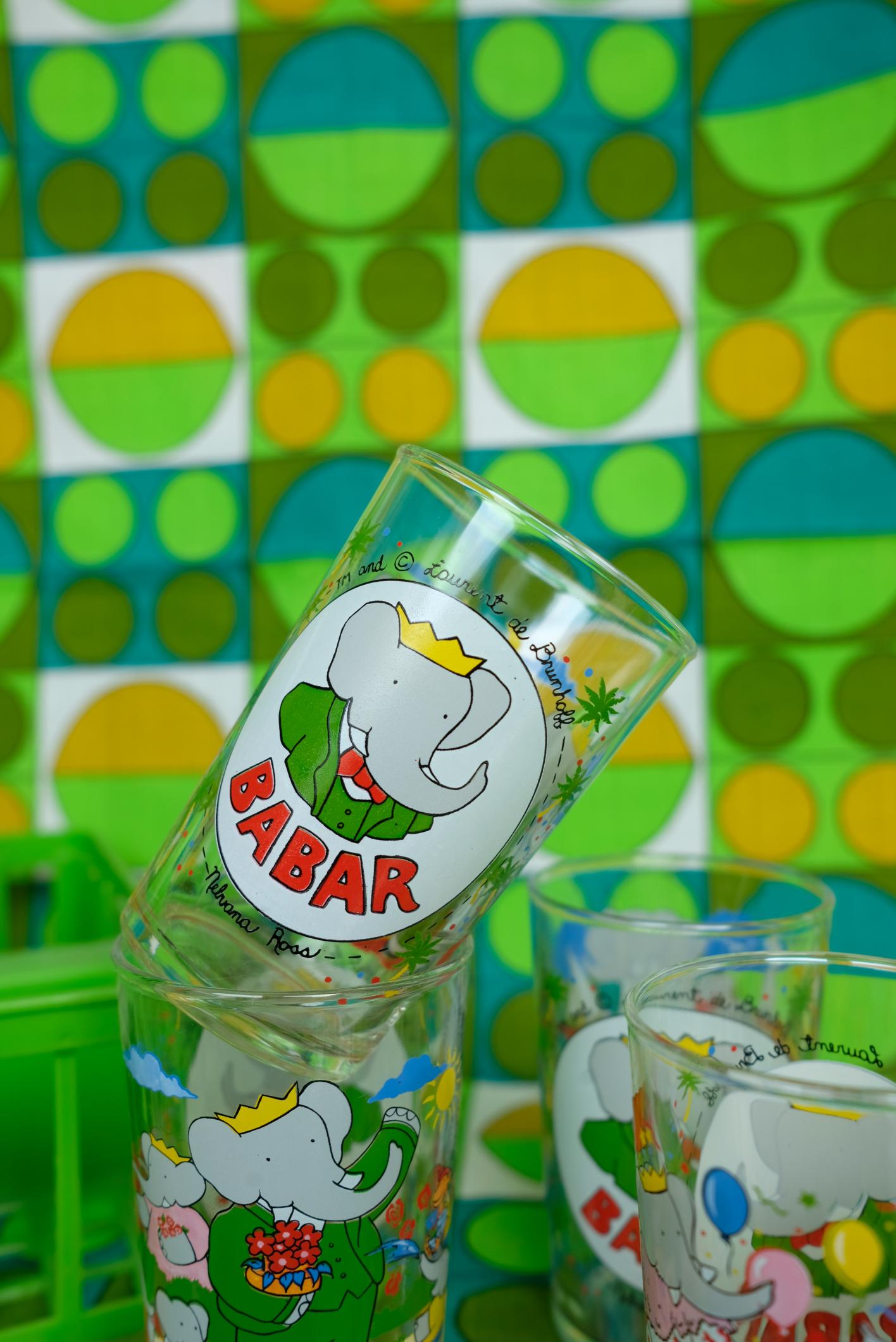 Lot de quatre verres Babar