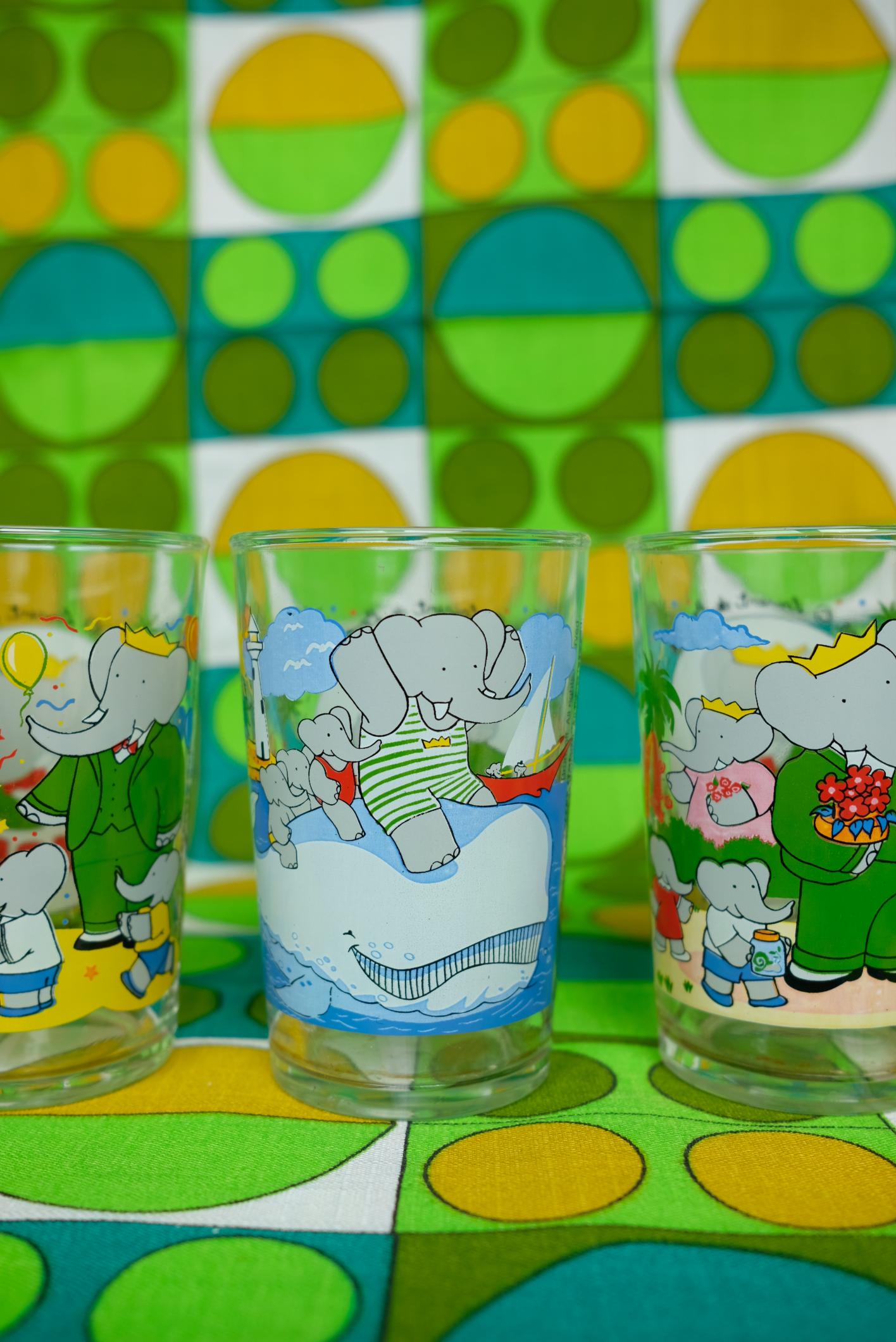 Lot de quatre verres Babar