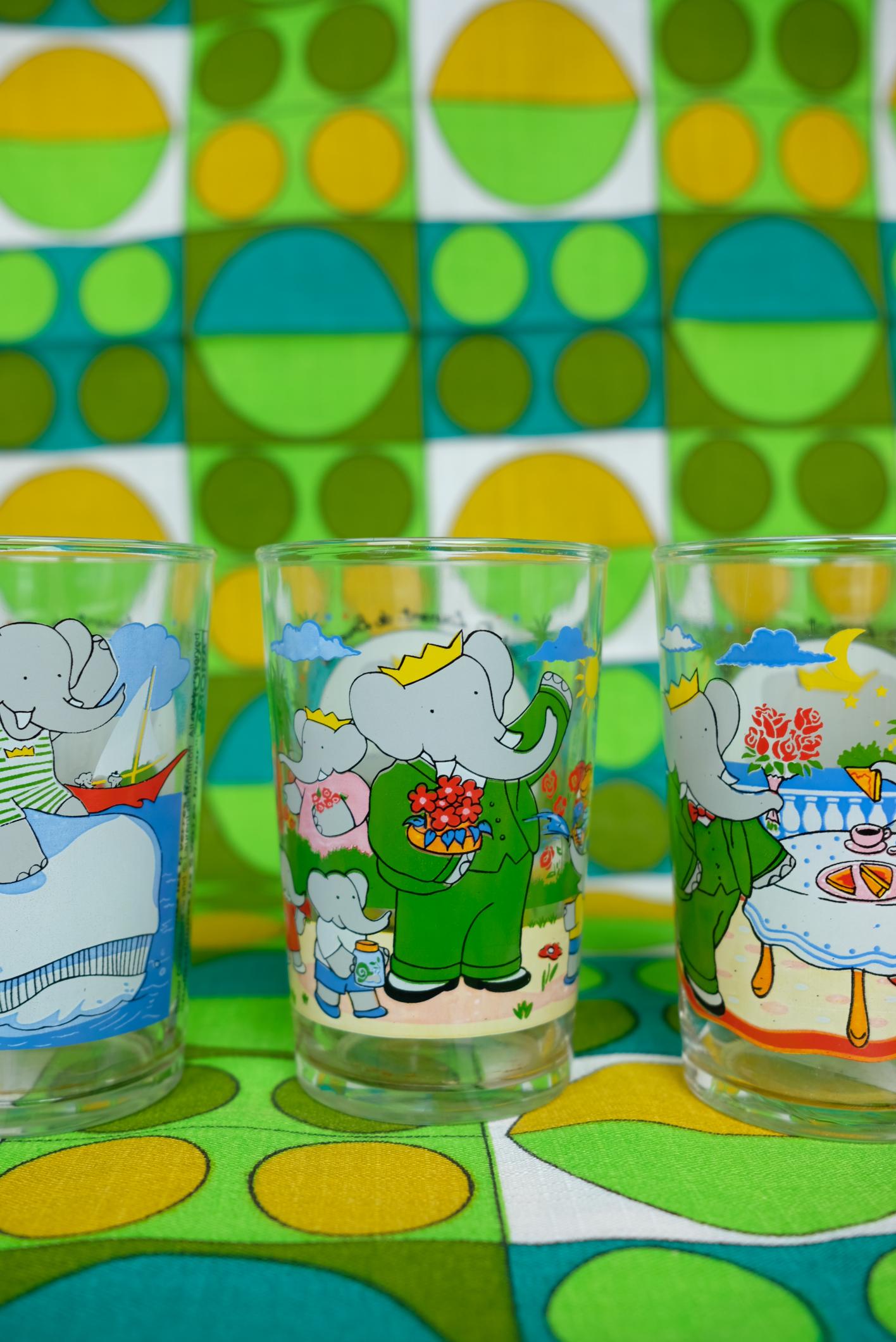 Lot de quatre verres Babar