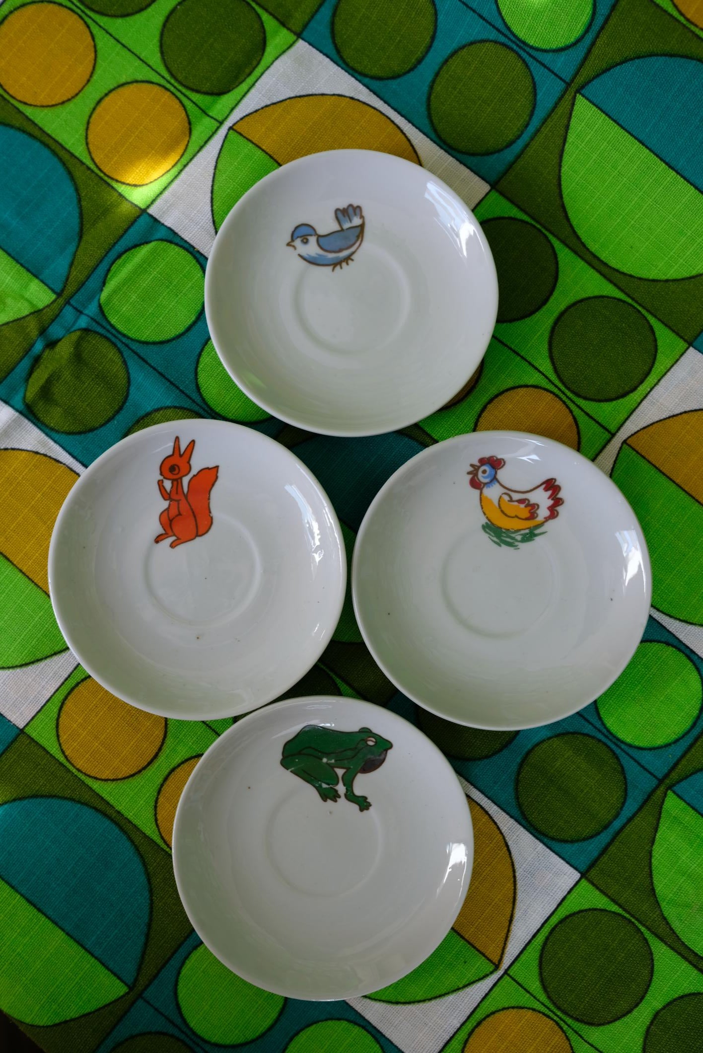 Dinette en porcelaine