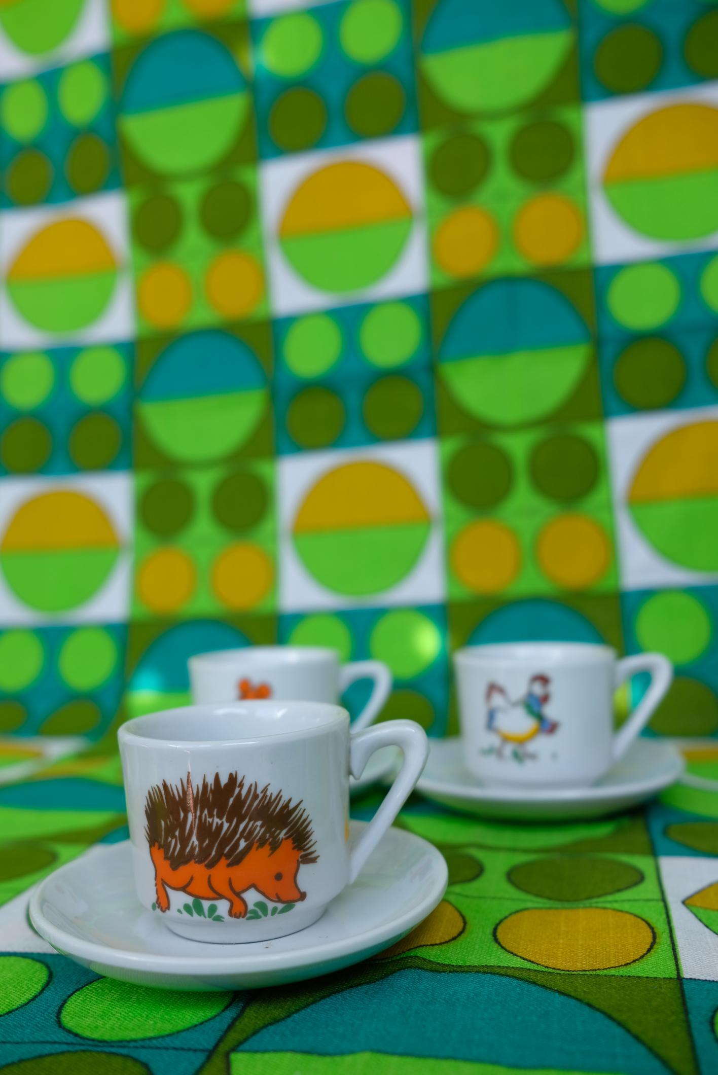 Dinette en porcelaine
