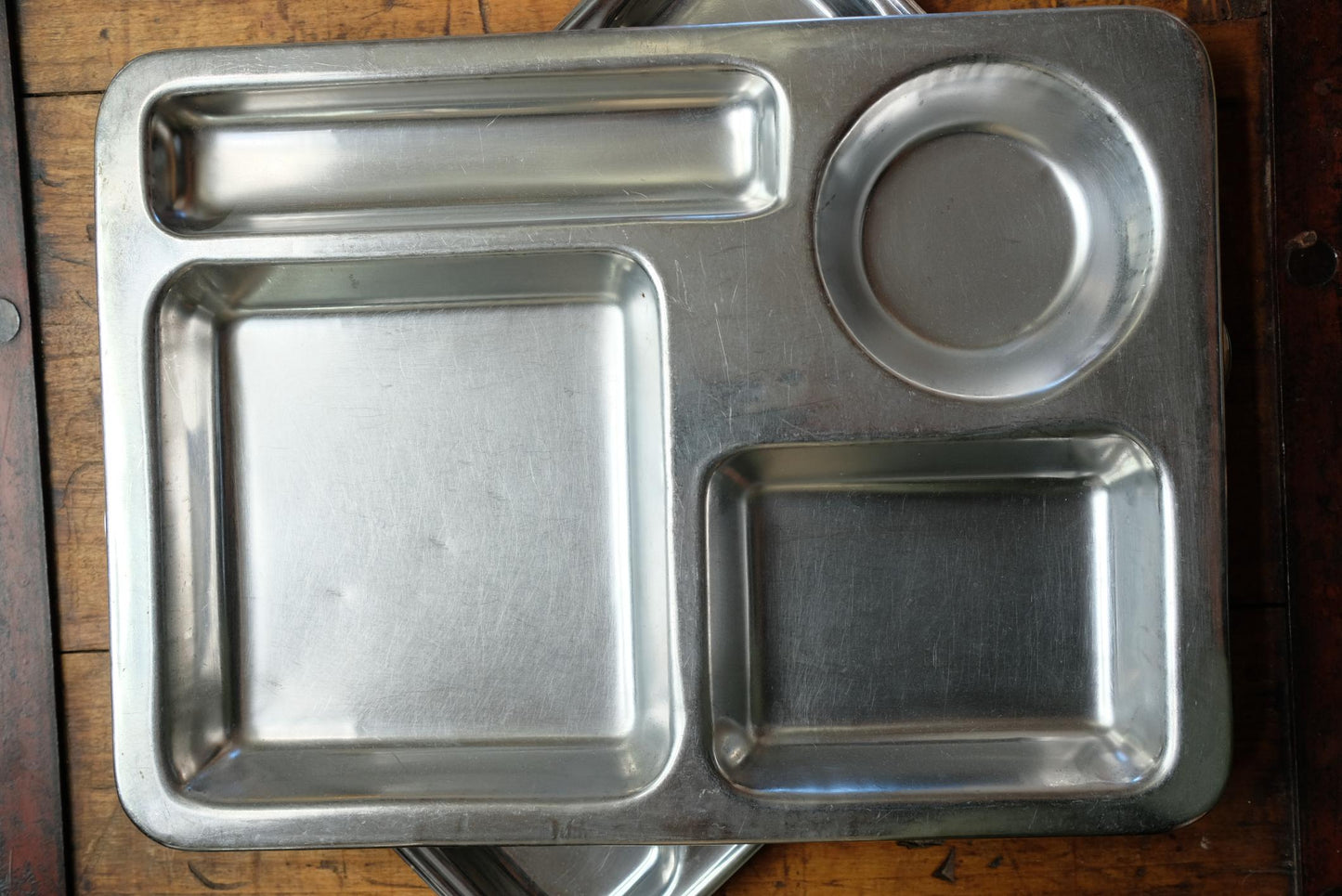 Plateau compartimentés en inox
