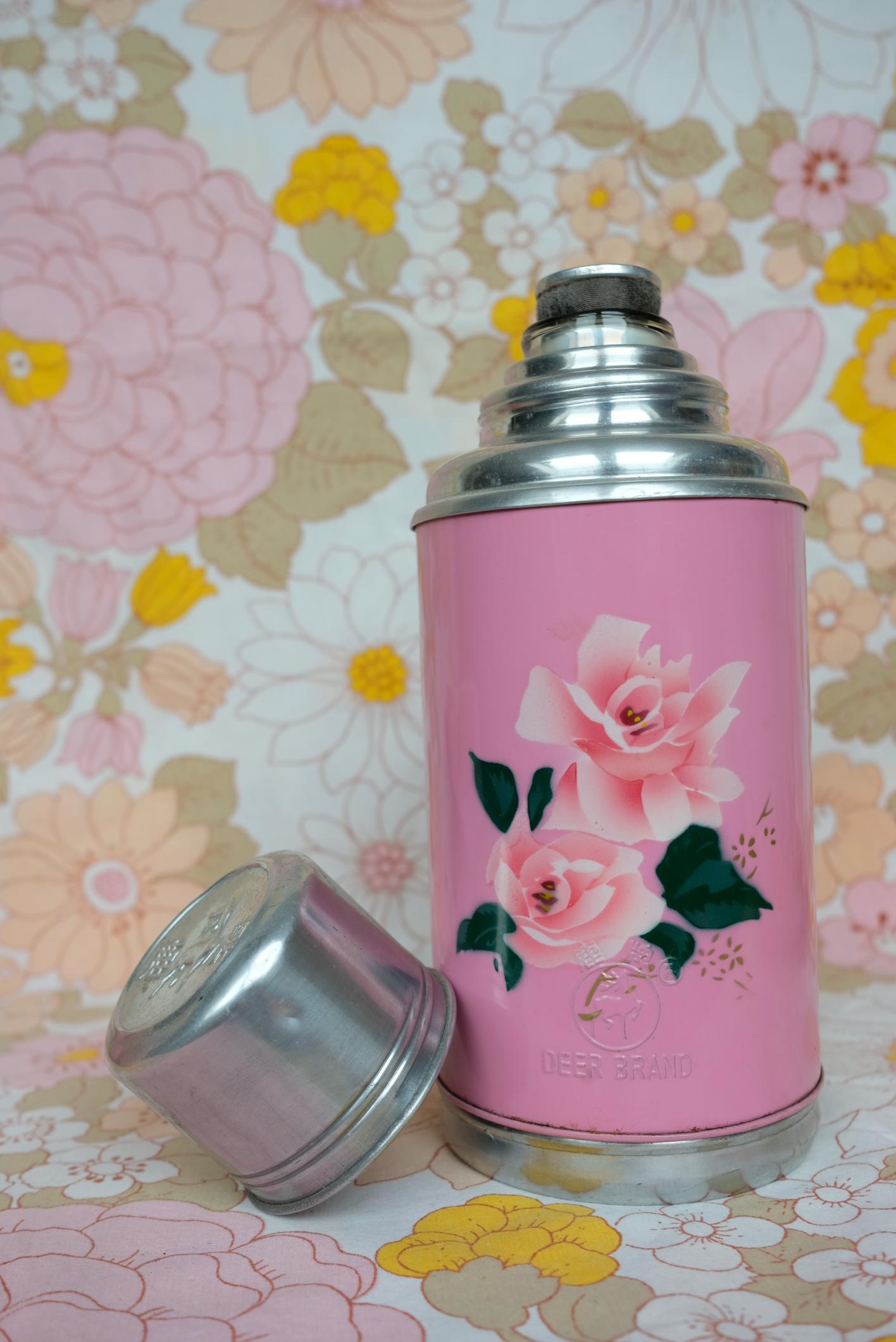 Thermos chinois en métal émaillé
