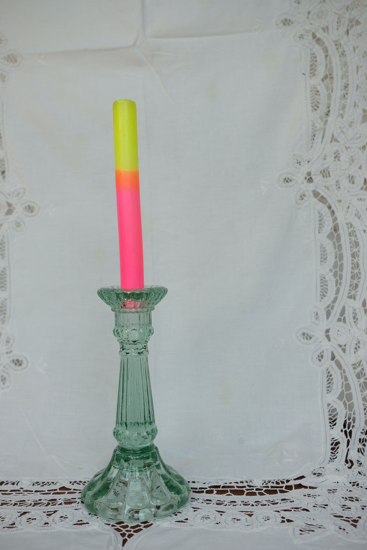 Bougeoirs en verre style portieux