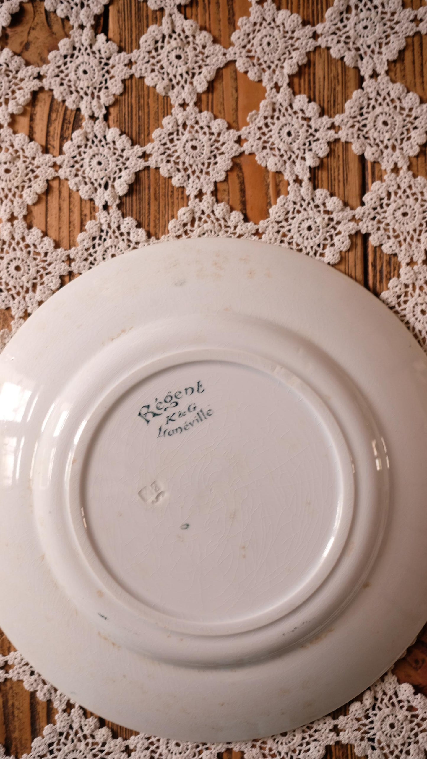 Grande assiette vintage Lunéville modèle le régent style terre de fer