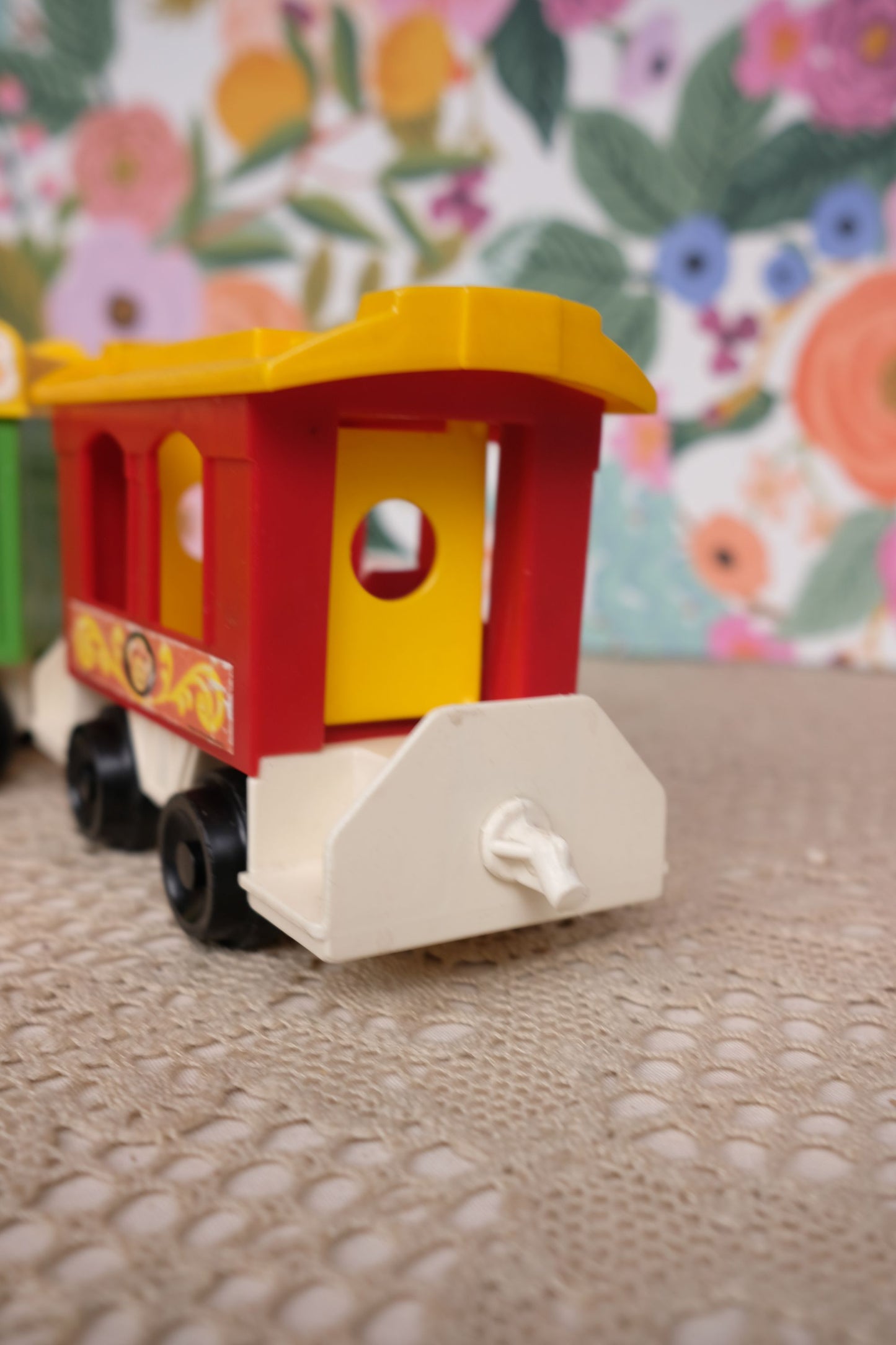 Train fisher price