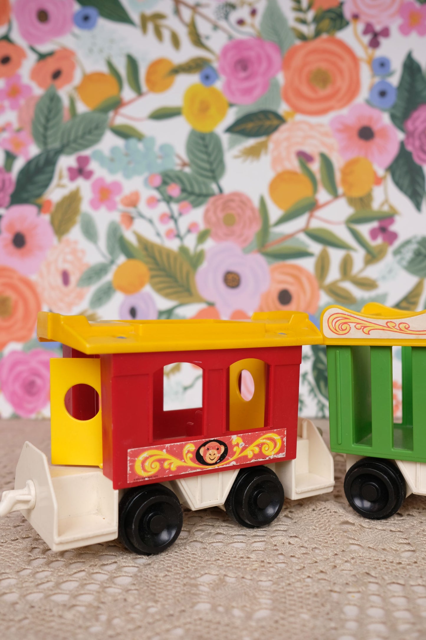 Train fisher price