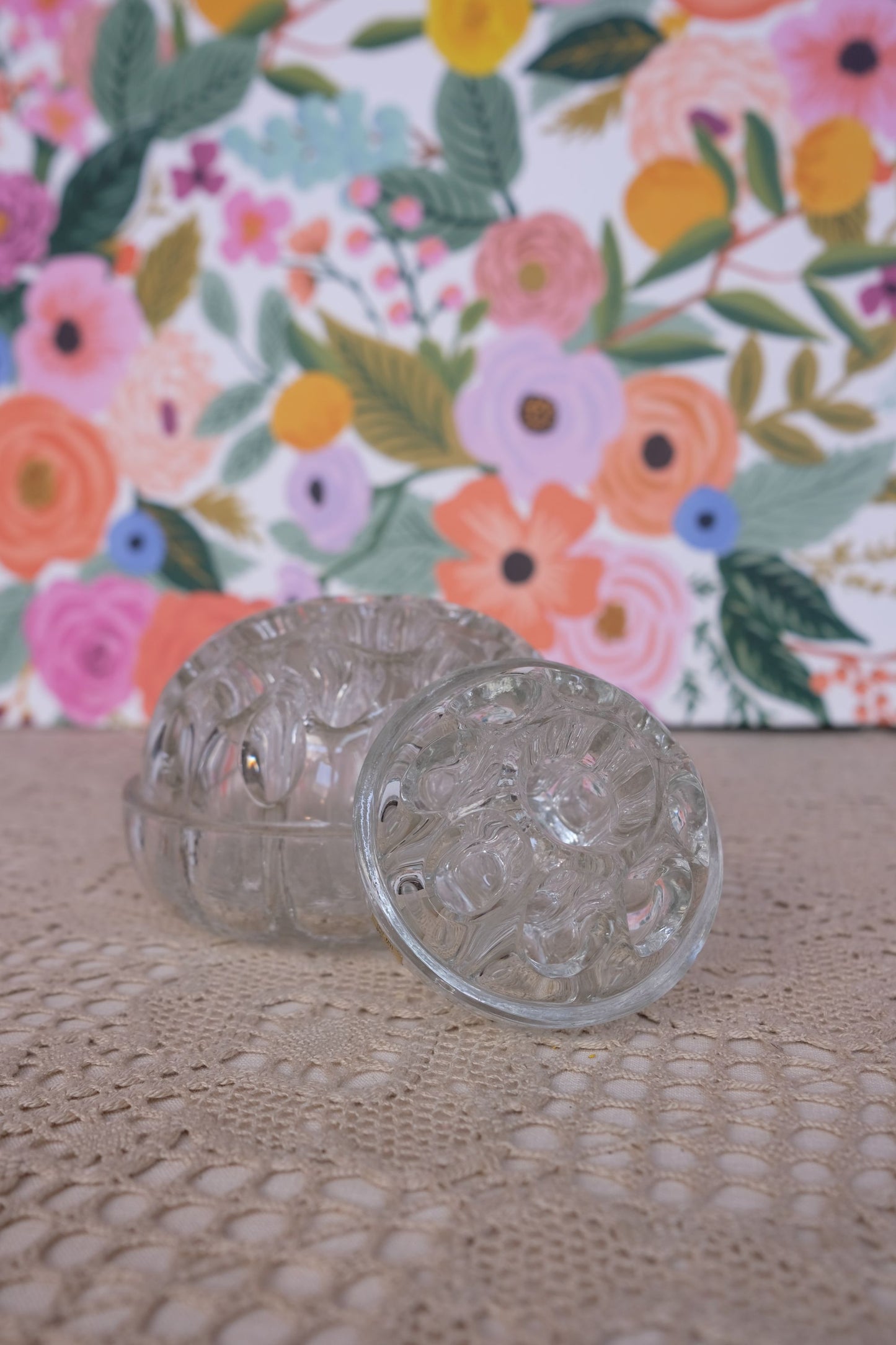 Pique fleurs de la verrerie mécanique de Reims