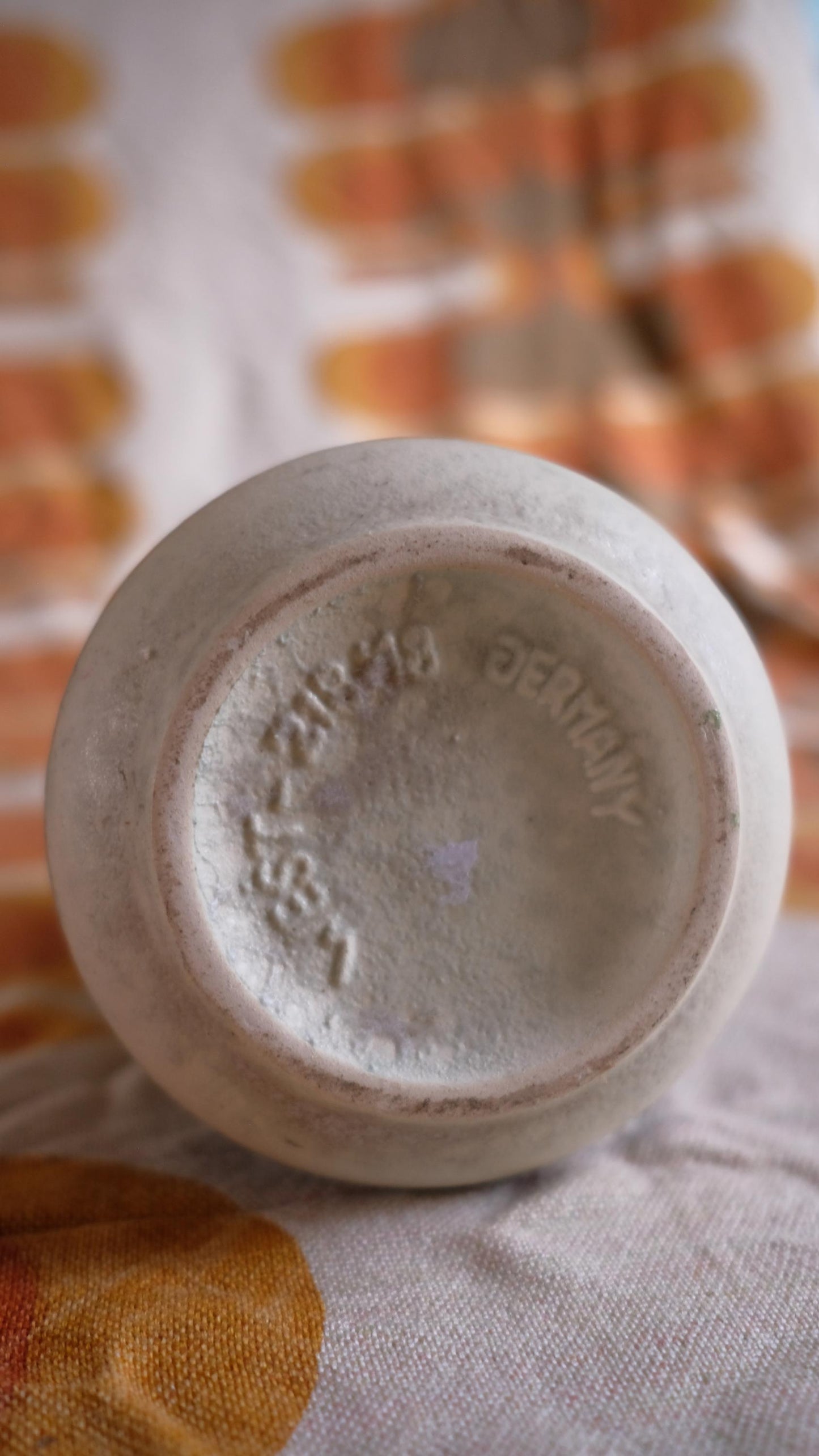 Vase numéro 219 souvenir de Lisieux vintage made in West Germany